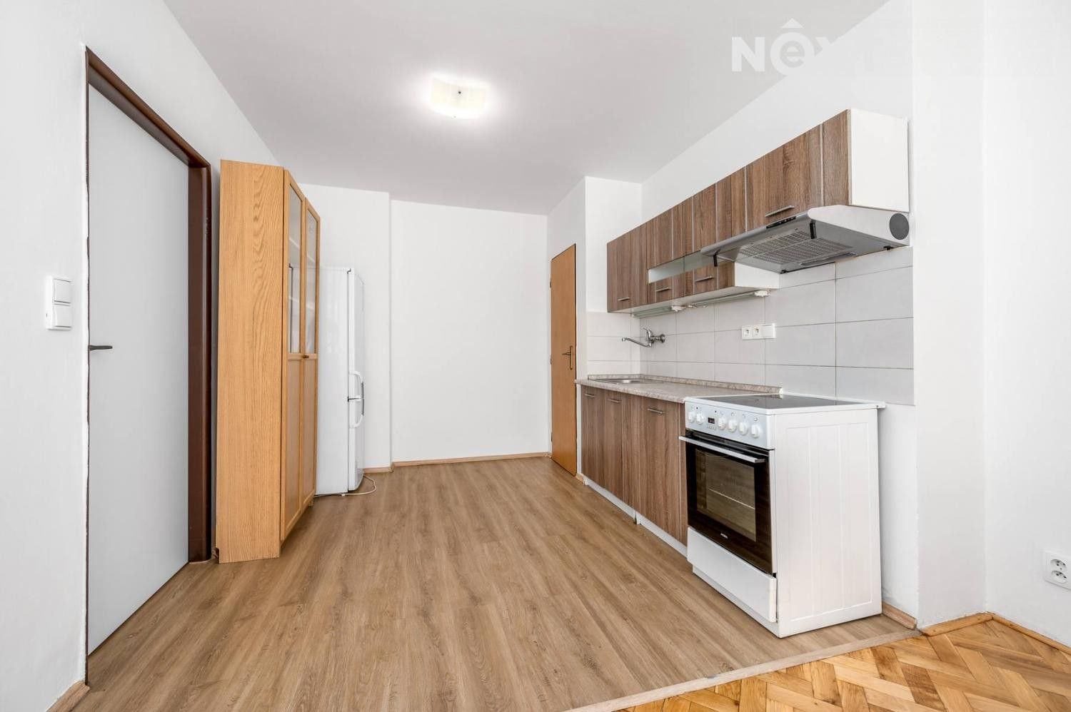 Pronájem byt 2+kk - Jivenská, Praha, 55 m²