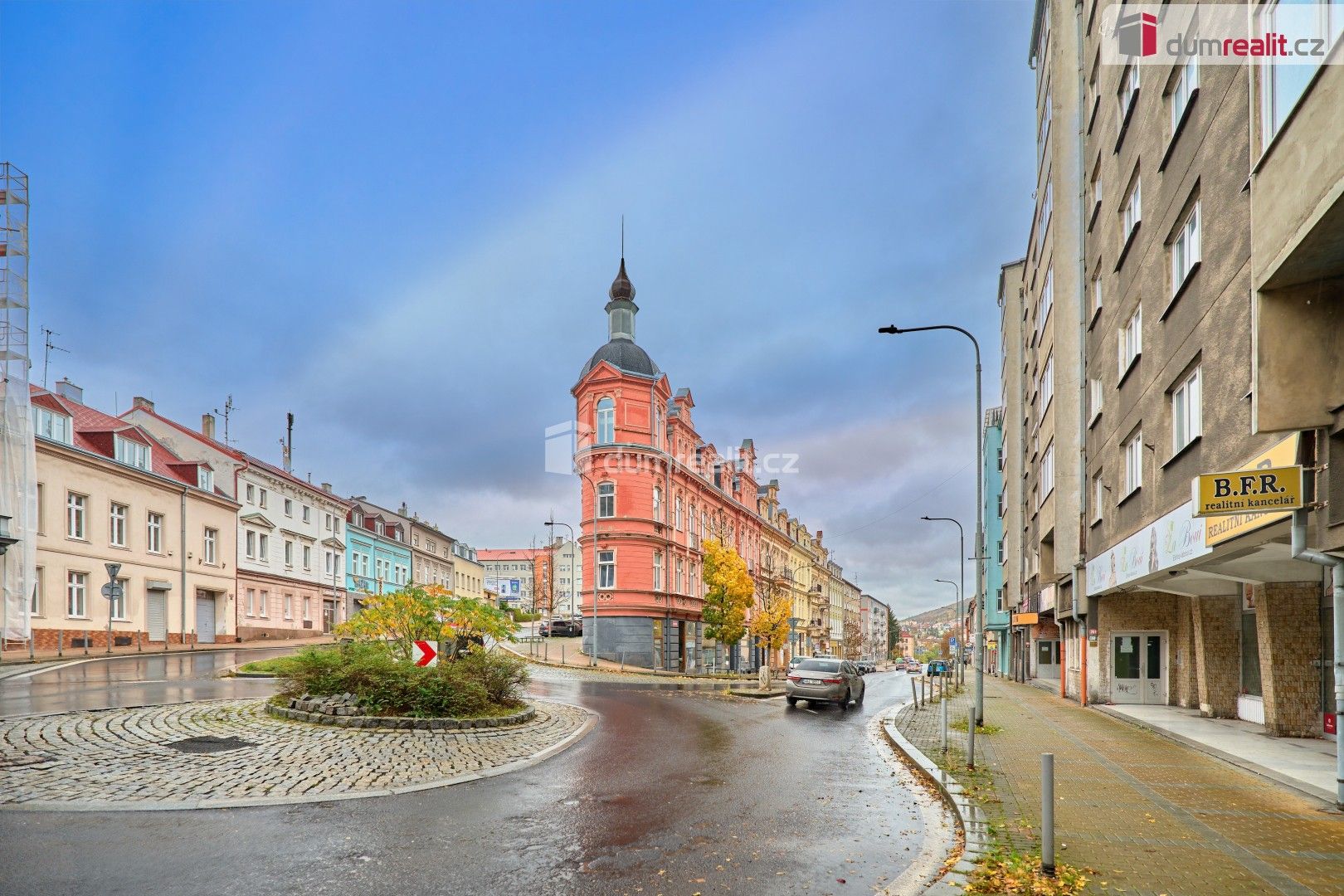 Činžovní domy, Sokolovská, Karlovy Vary, 980 m²