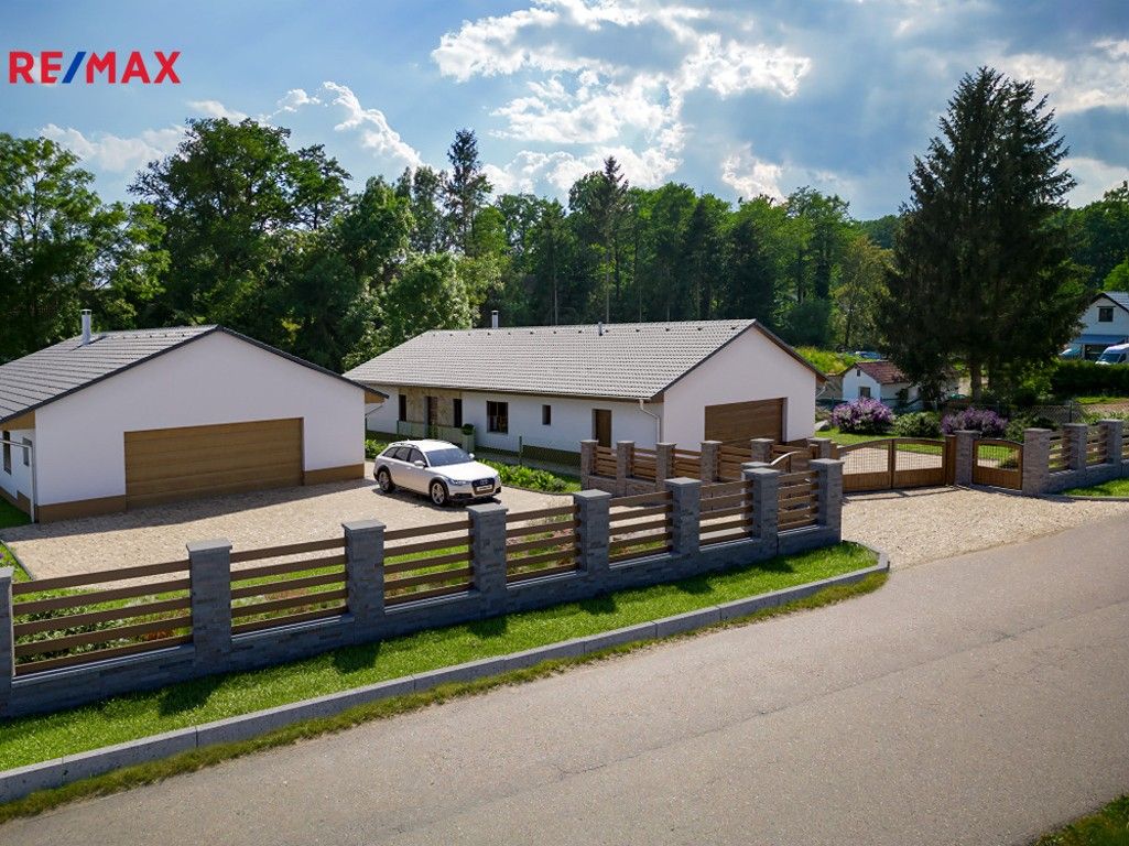 Pozemky pro bydlení, Hůrky, Lišov, 1 m²