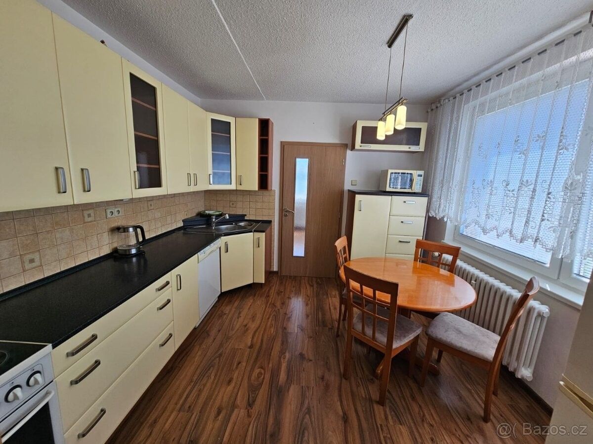 Byty, Kožichovice, 674 01