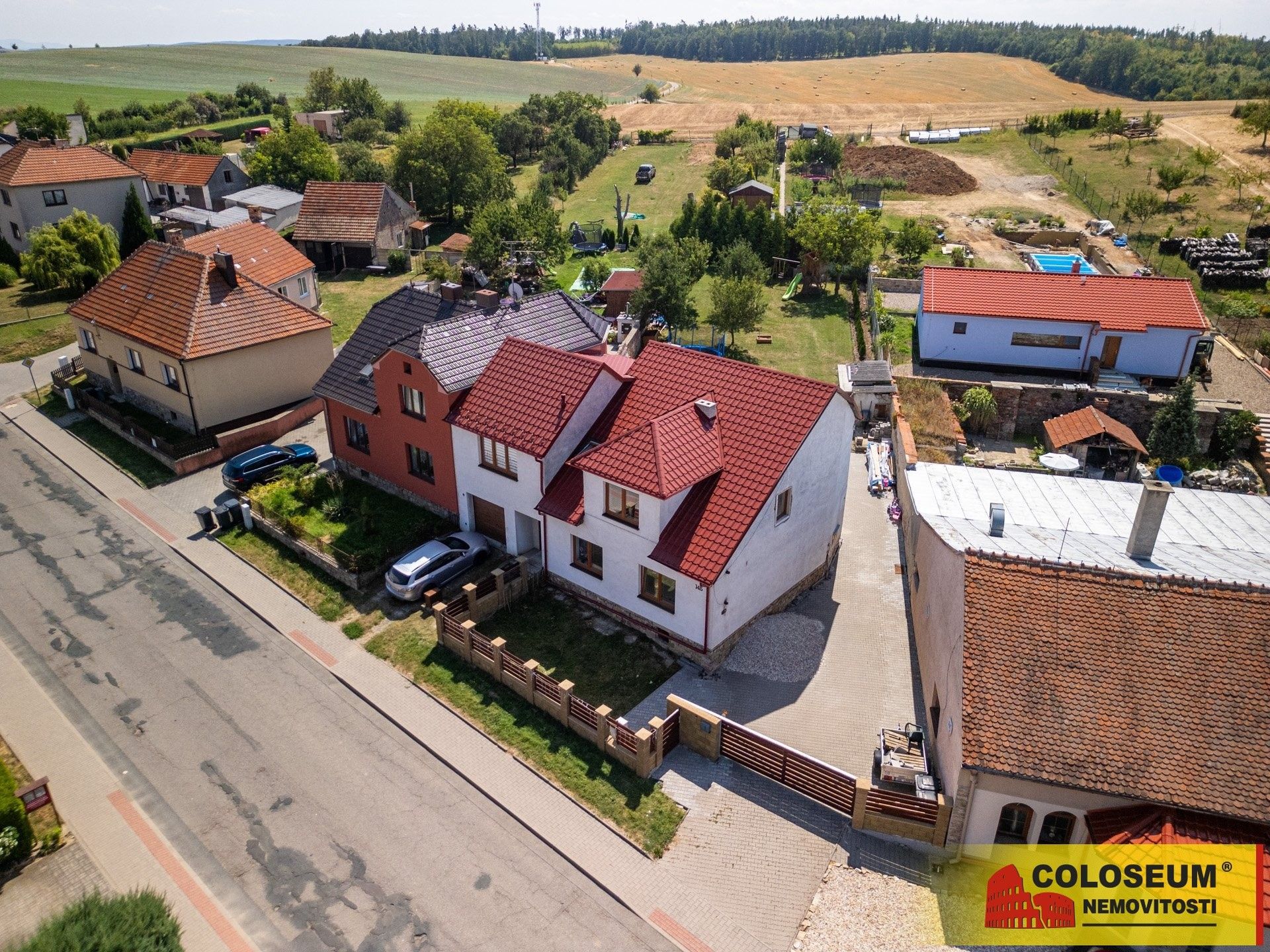 Prodej dům - Zakřany, 232 m²