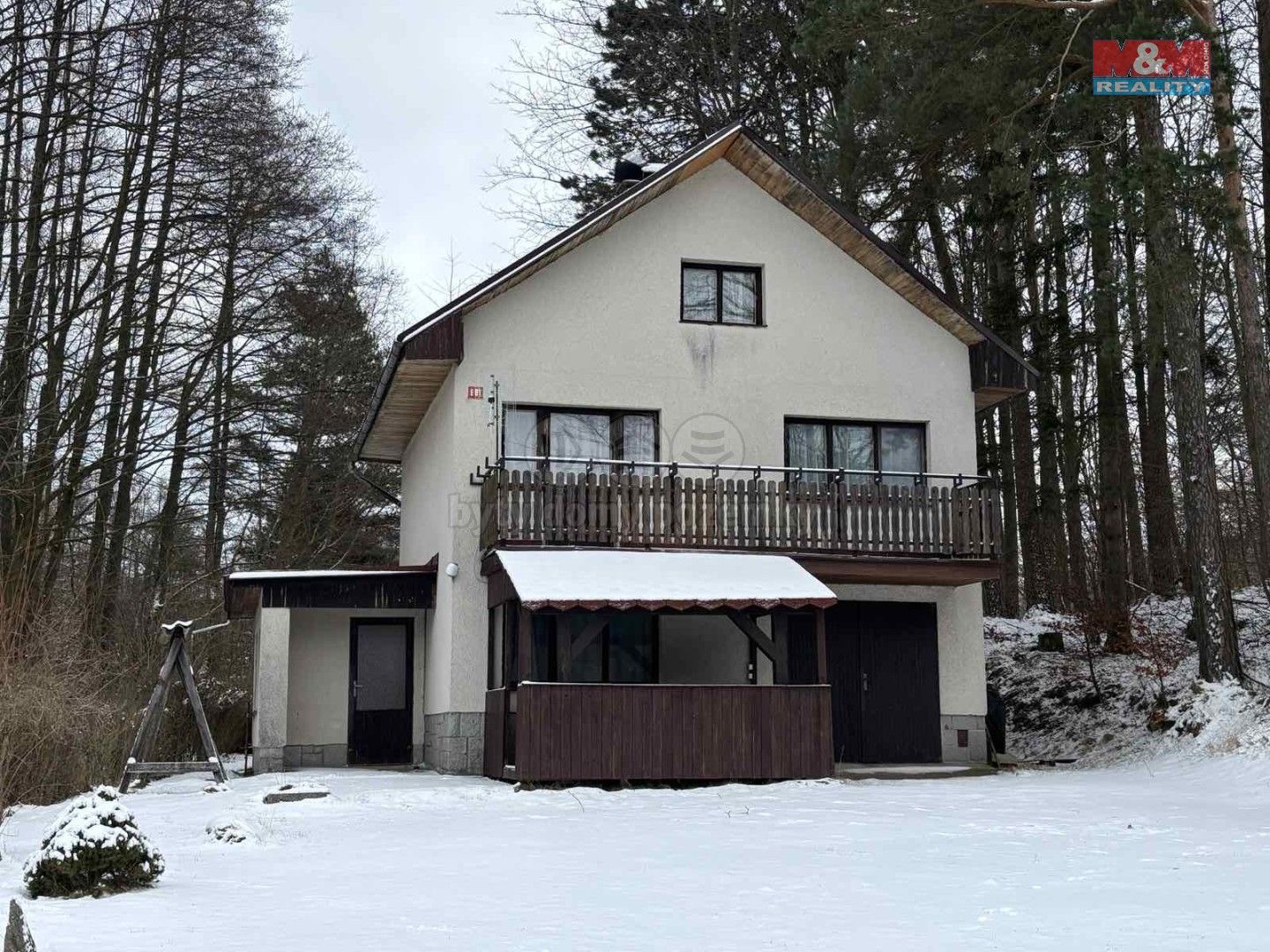 Chaty, Bernartice, Kolinec, 67 m²