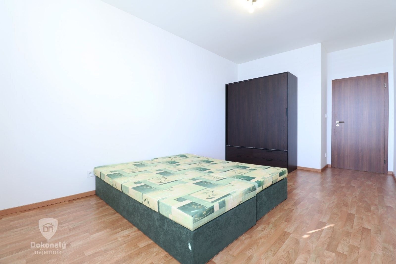 Pronájem byt 2+kk - Počernická, Praha, 53 m²