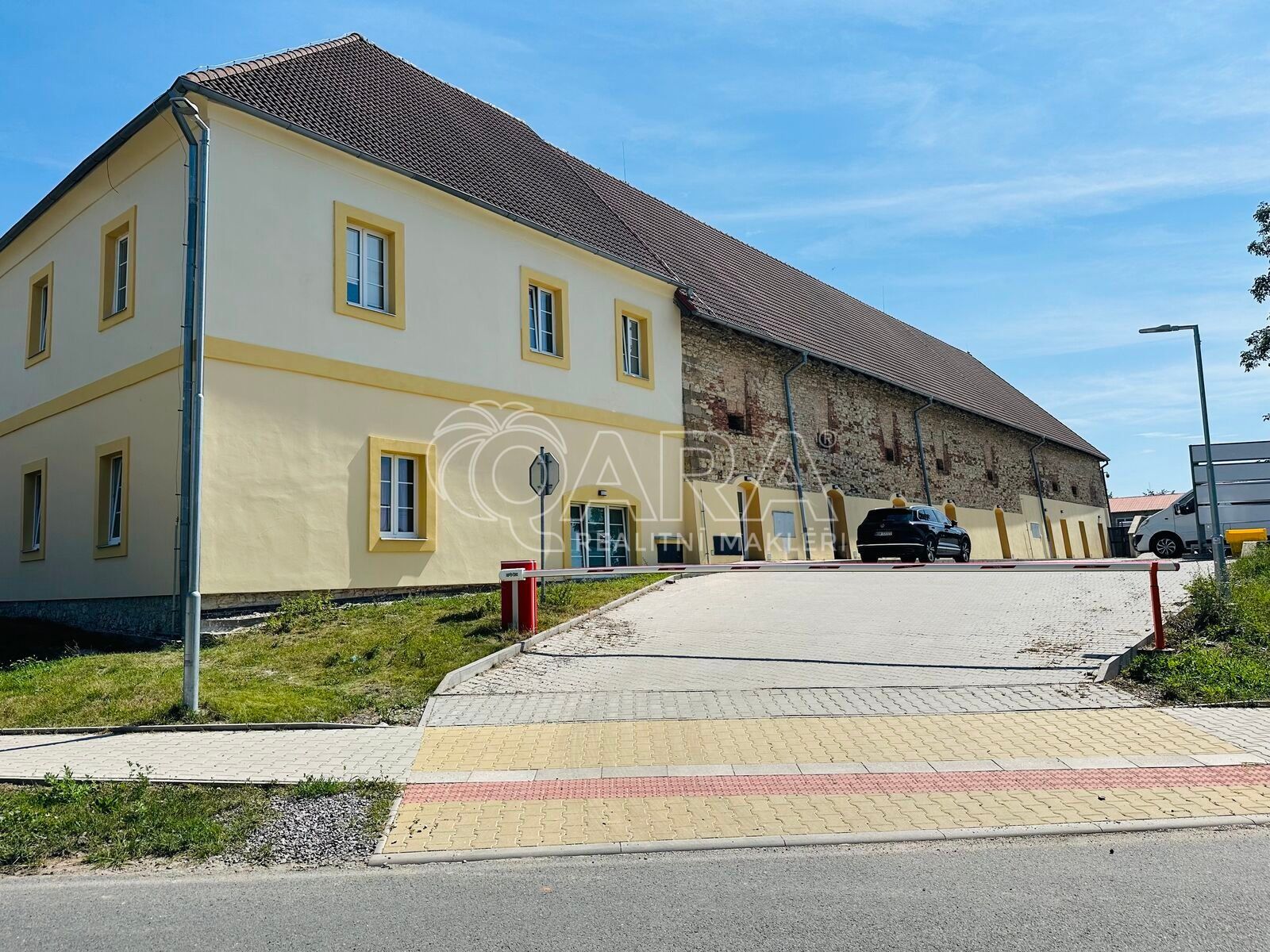 Pronájem byt 2+1 - Hájecká, Červený Újezd, 58 m²