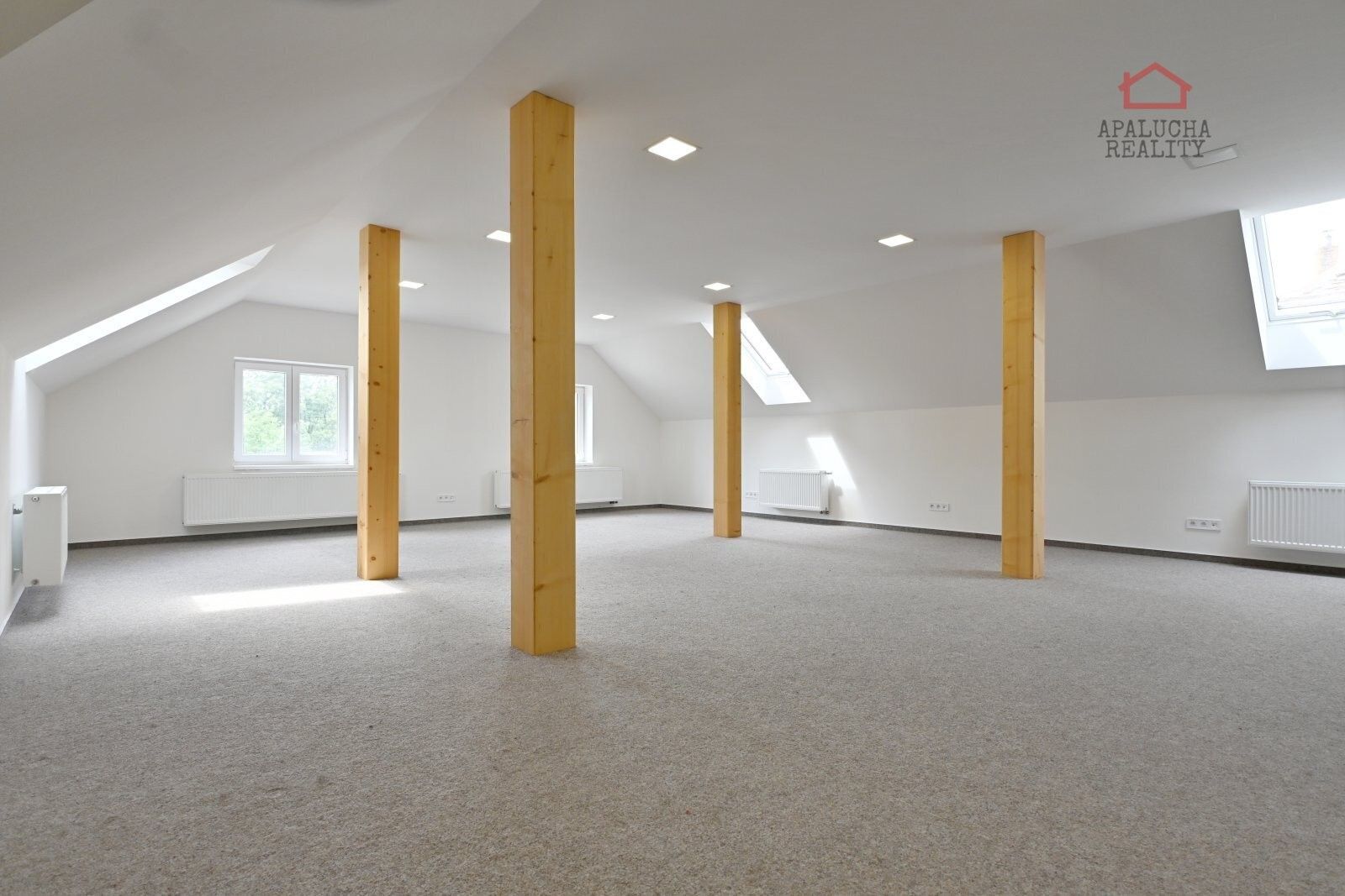 Kanceláře, Poličany, Kutná Hora, 69 m²