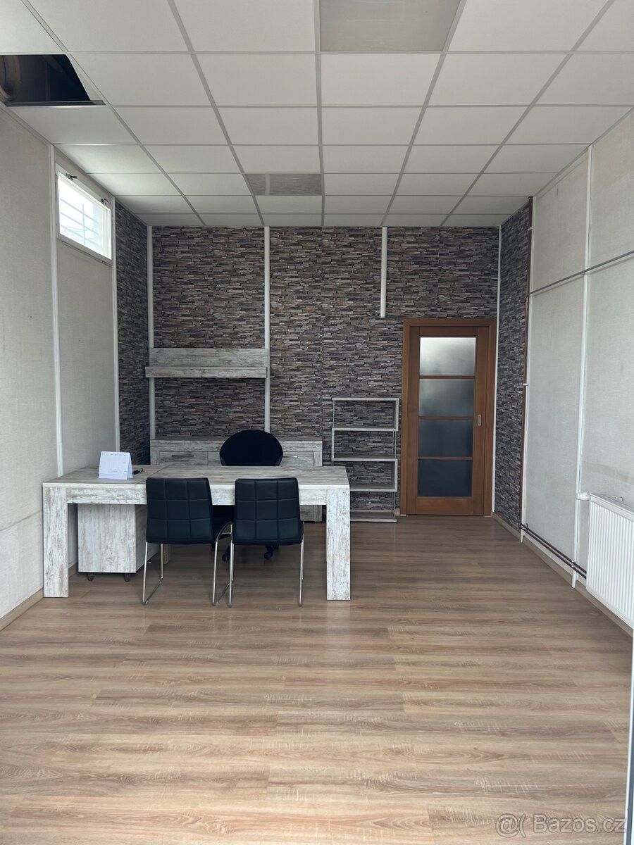 Obchodní prostory, Plzeň, 312 00