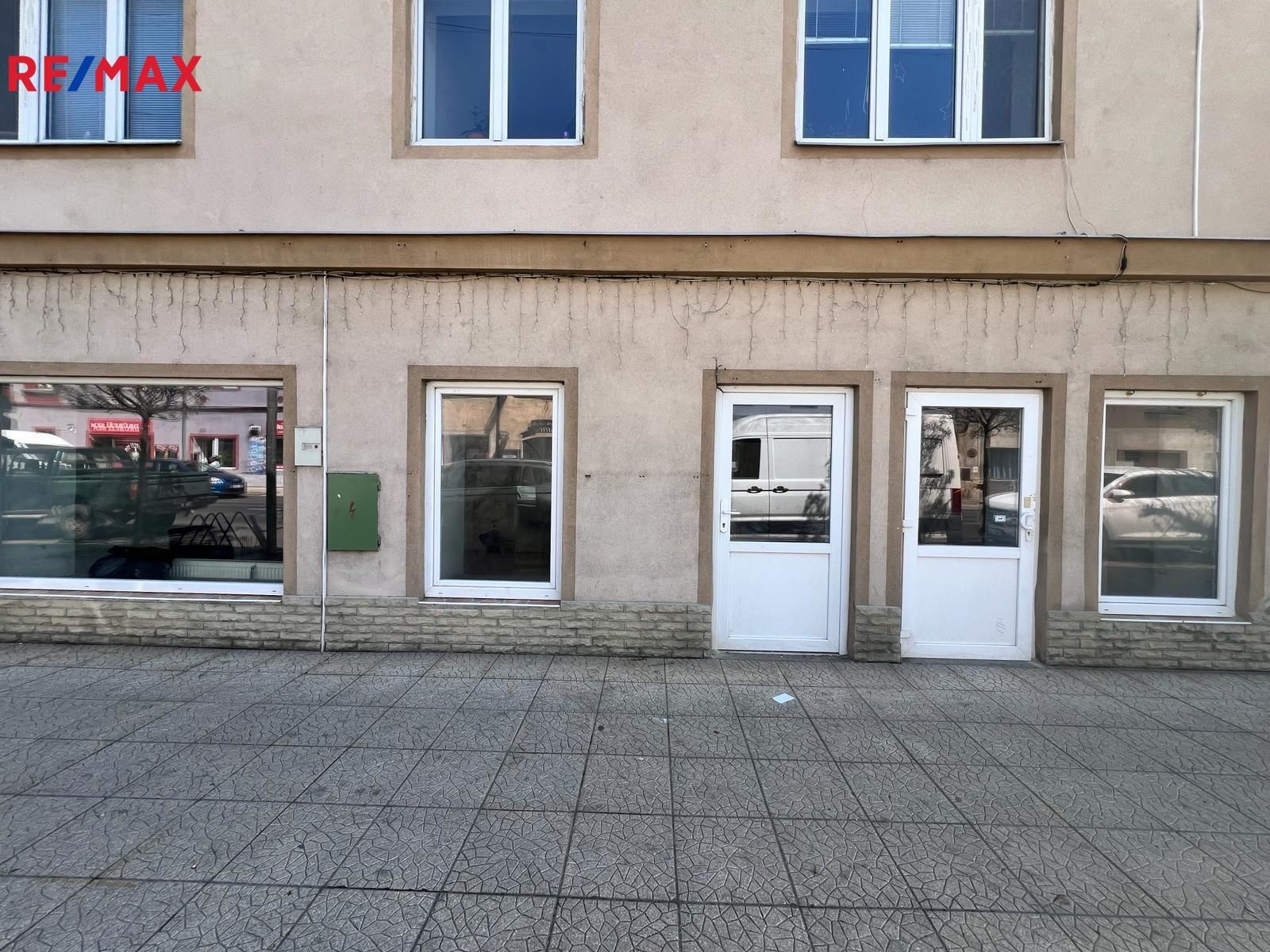 Pronájem obchodní prostory - Teplická, Duchcov, 180 m²