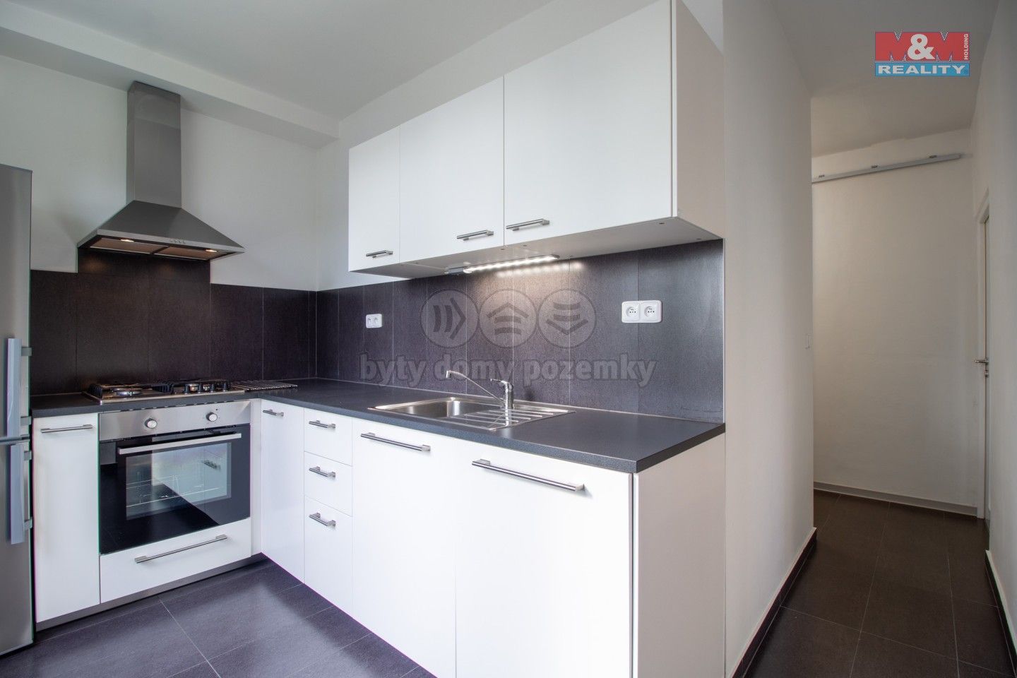 Pronájem byt 2+1 - Postupická, Praha, 55 m²