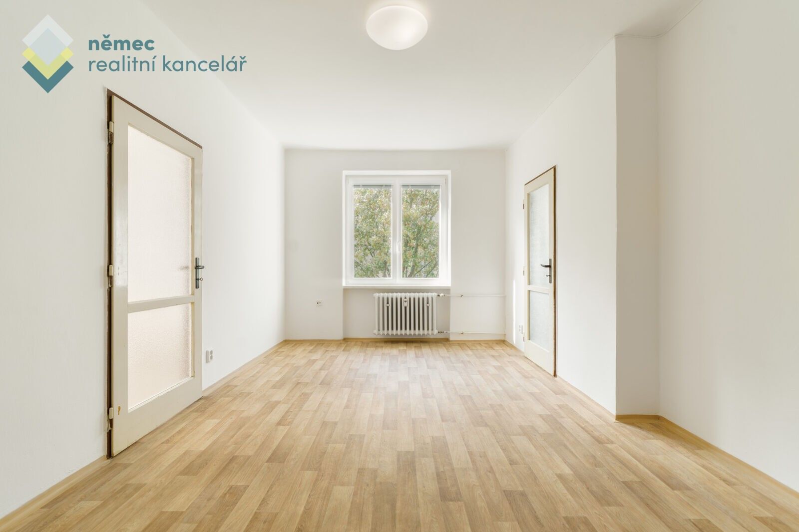 Prodej byt 2+1 - Škvorecká, Praha, 42 m²