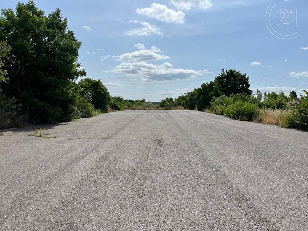 Komerční pozemky, Suchohrdelská, Znojmo