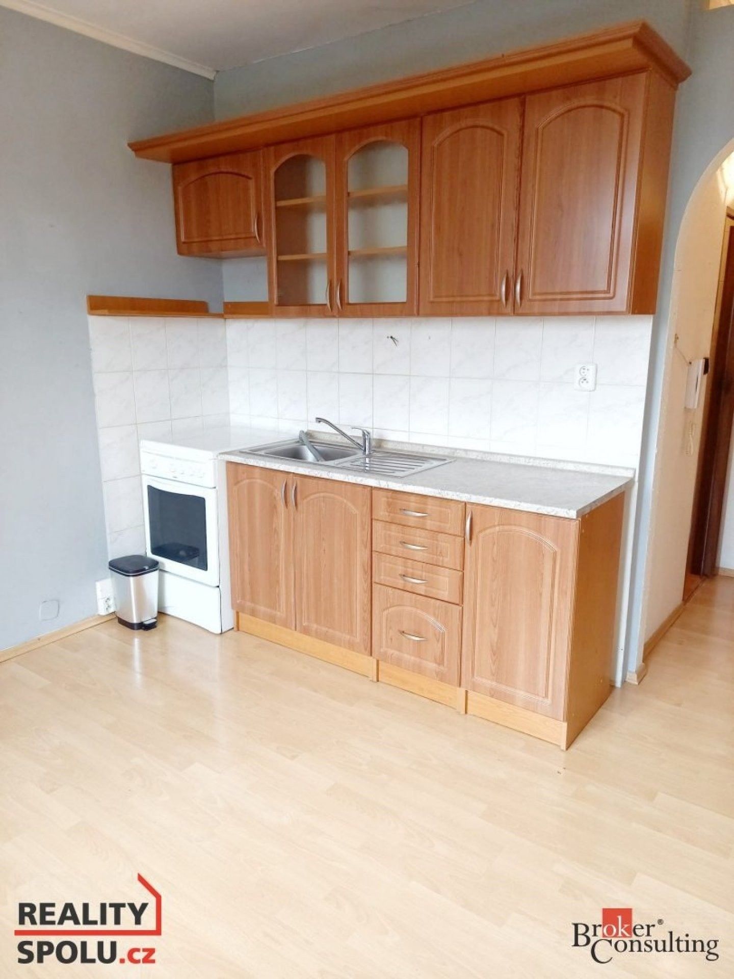 Prodej byt 1+1 - Kyjická, Chomutov, 36 m²