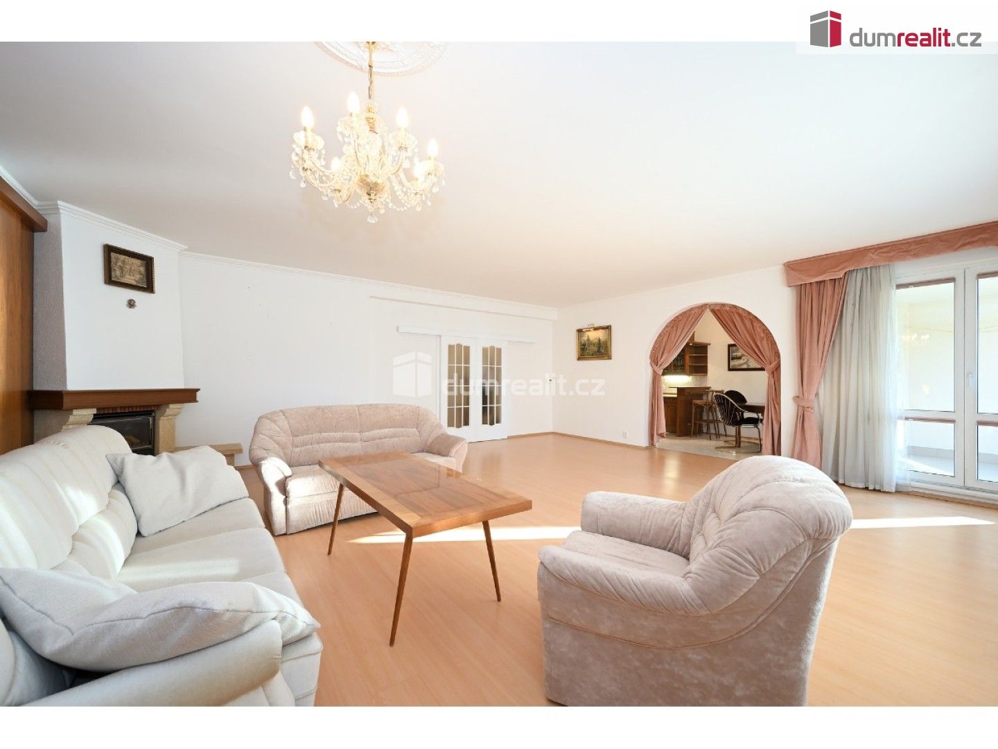 3+1, náměstí Josefa Machka, Praha, 166 m²