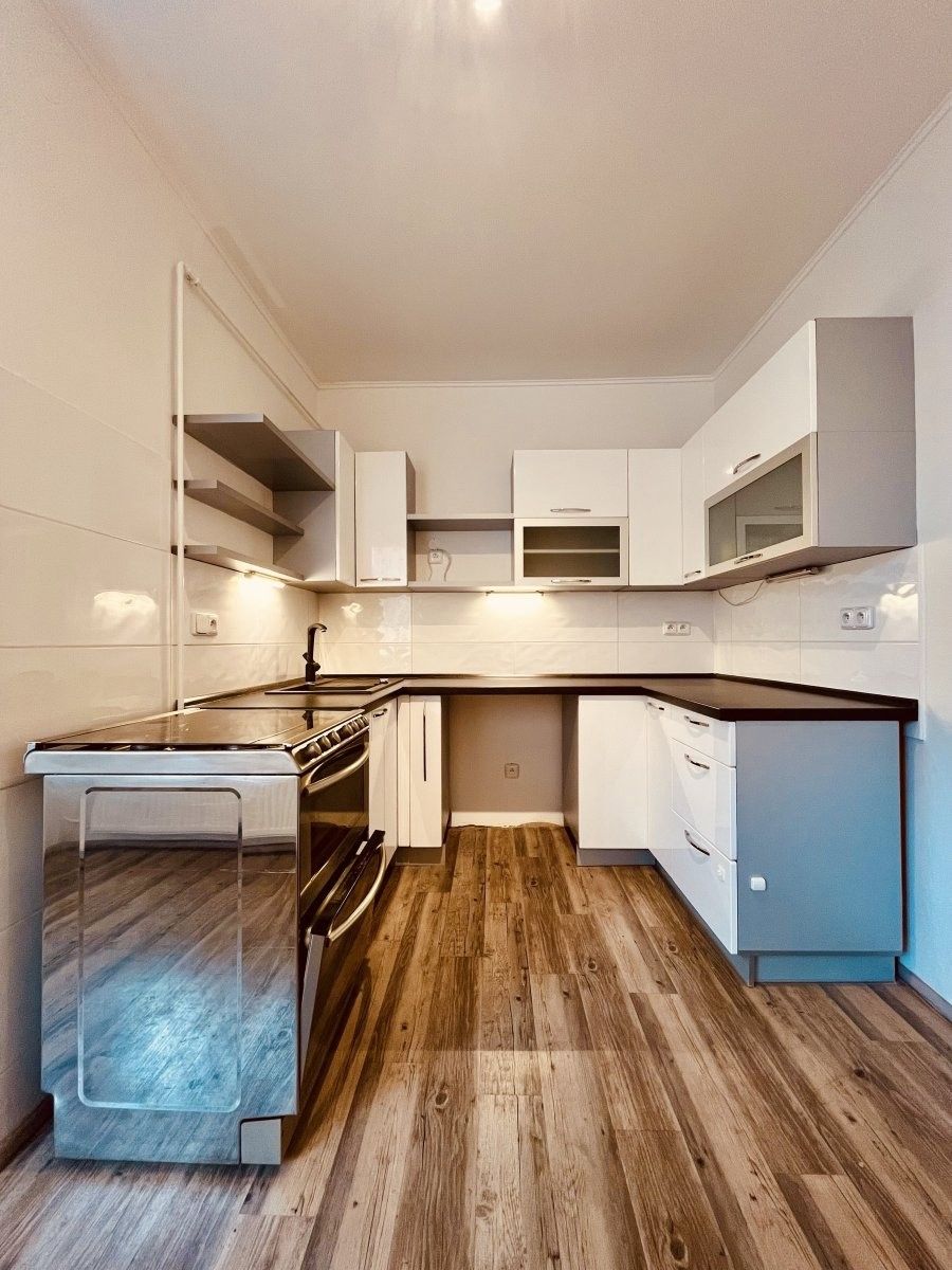 Pronájem byt 1+1 - Sládkova, Ostrava, 46 m²