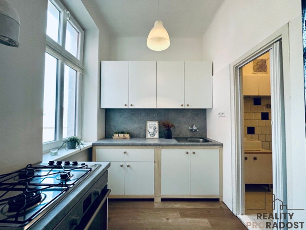 3+kk, U podjezdu, Olomouc, 84 m²