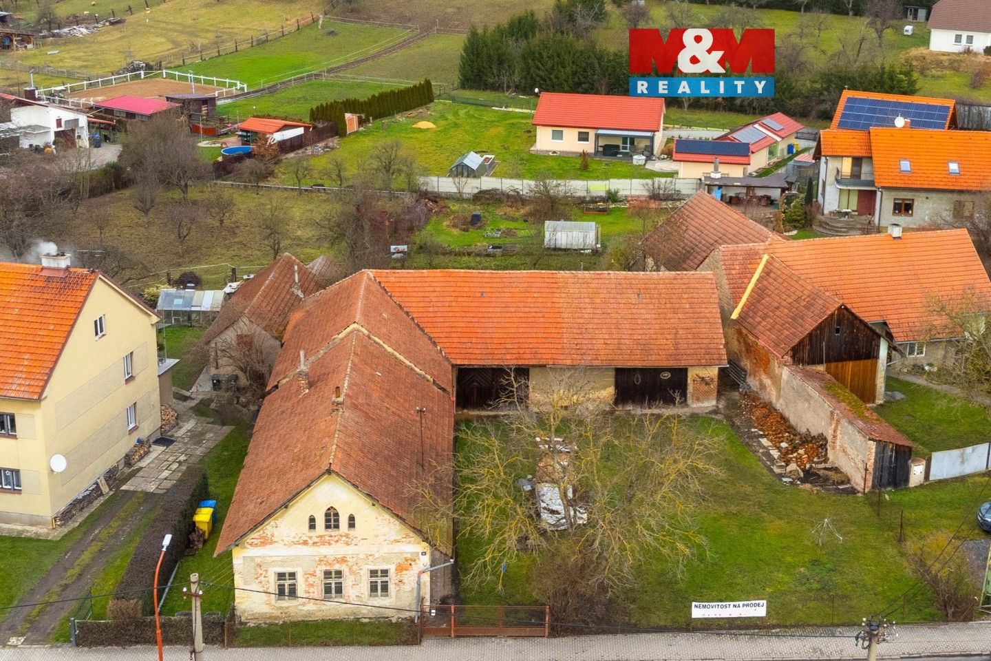 Rodinné domy, Dobříkov, 253 m²