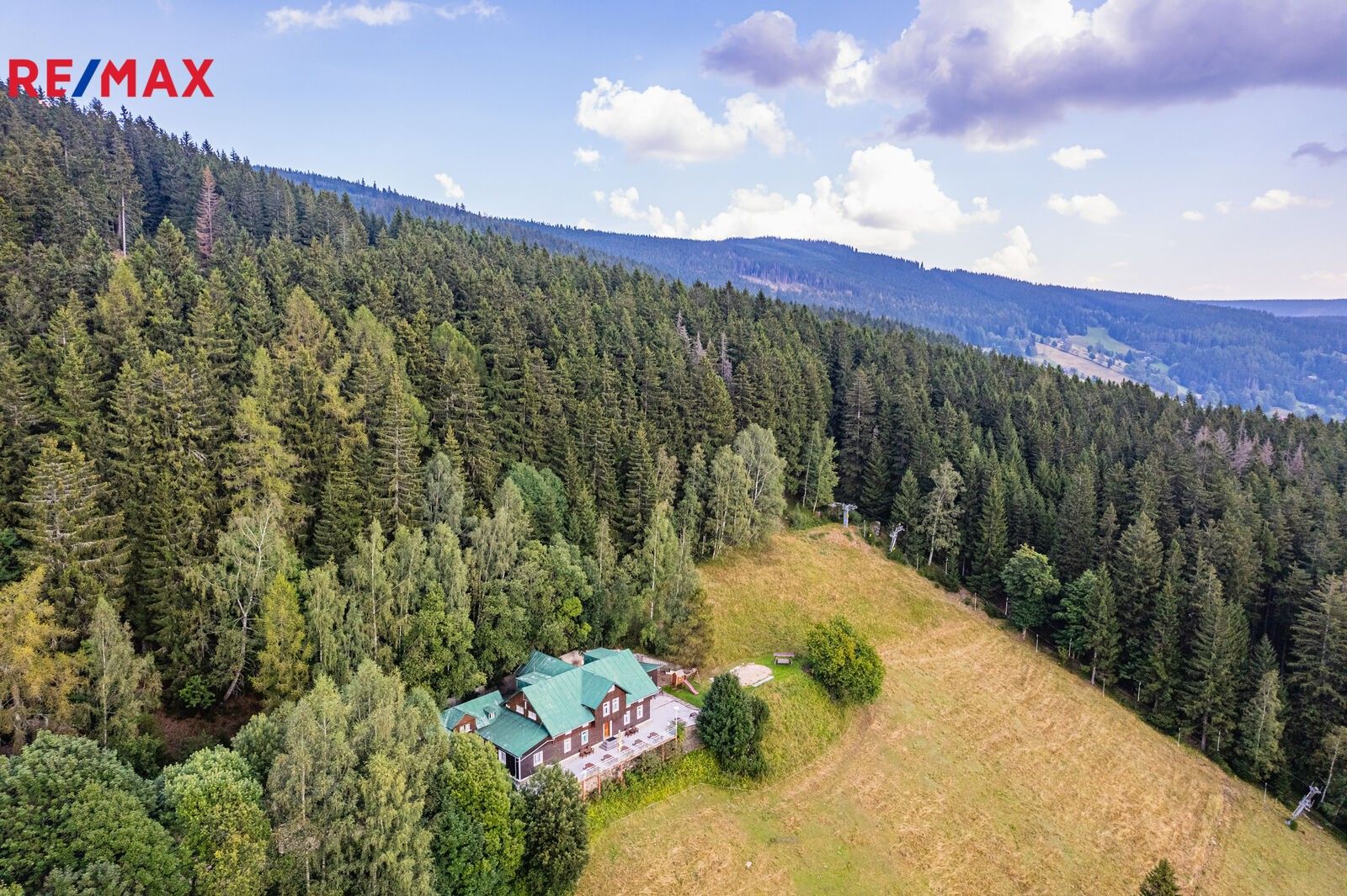 Chaty, Velká Úpa, Pec pod Sněžkou, 560 m²