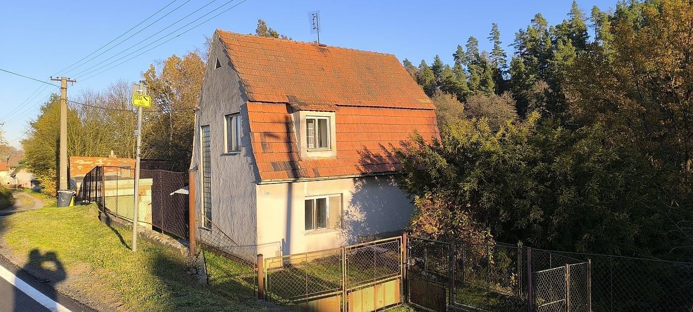 Prodej dům - Hrozňatov, Cheb, 143 m²