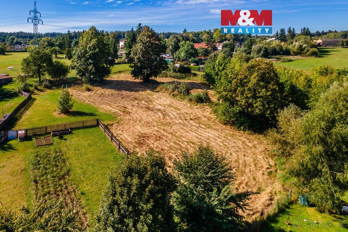 Zahrady, Bezvěrov, 330 41