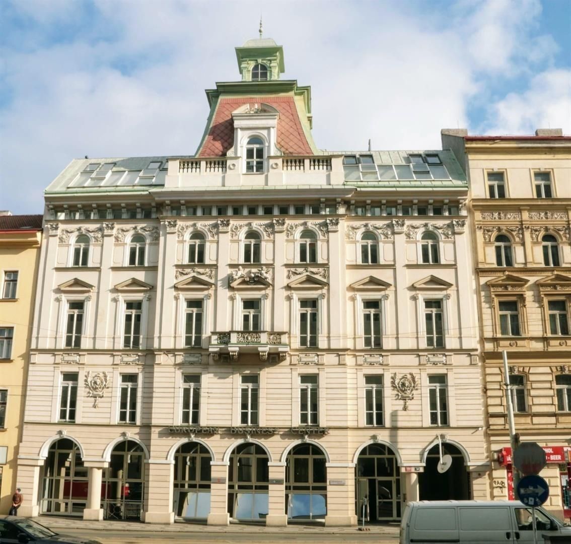 Kanceláře, Dukelských hrdinů, Praha, 196 m²