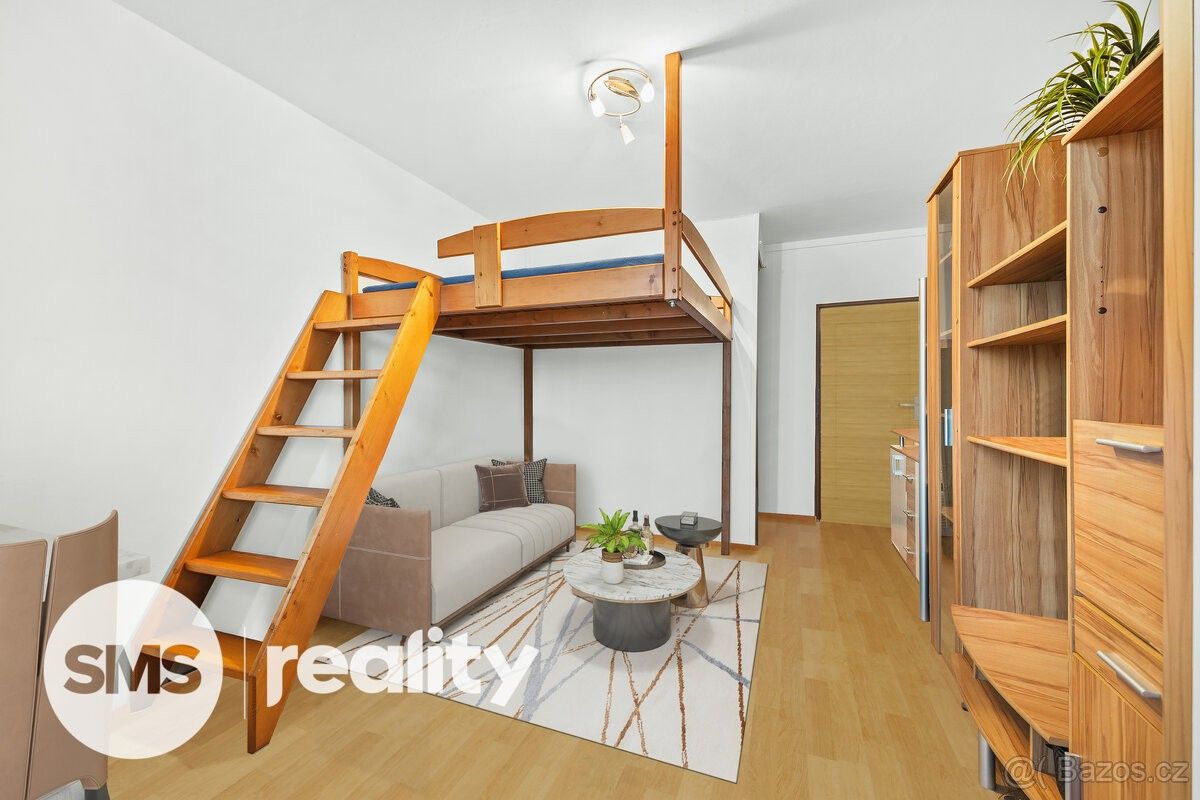 Byty, Hradec Králové, 500 12