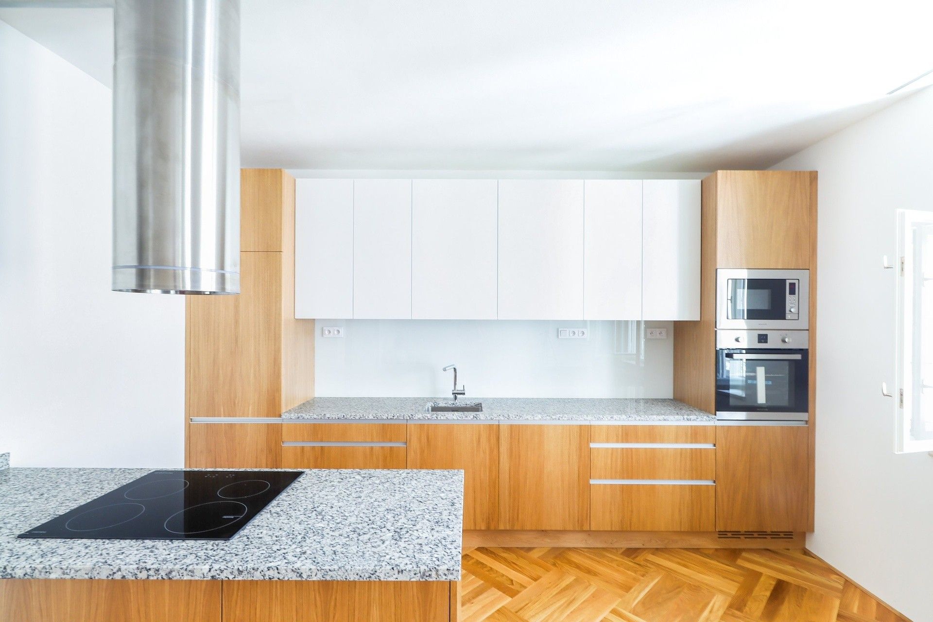 2+kk, Maiselova, Praha, 100 m²