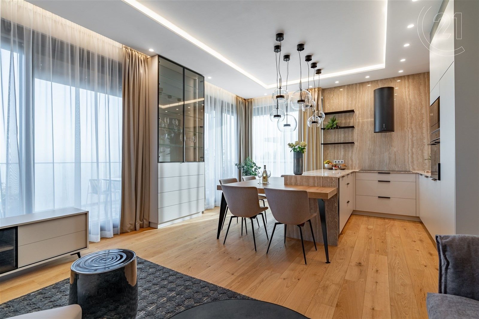 4+kk, Lerausova, Praha, 167 m²