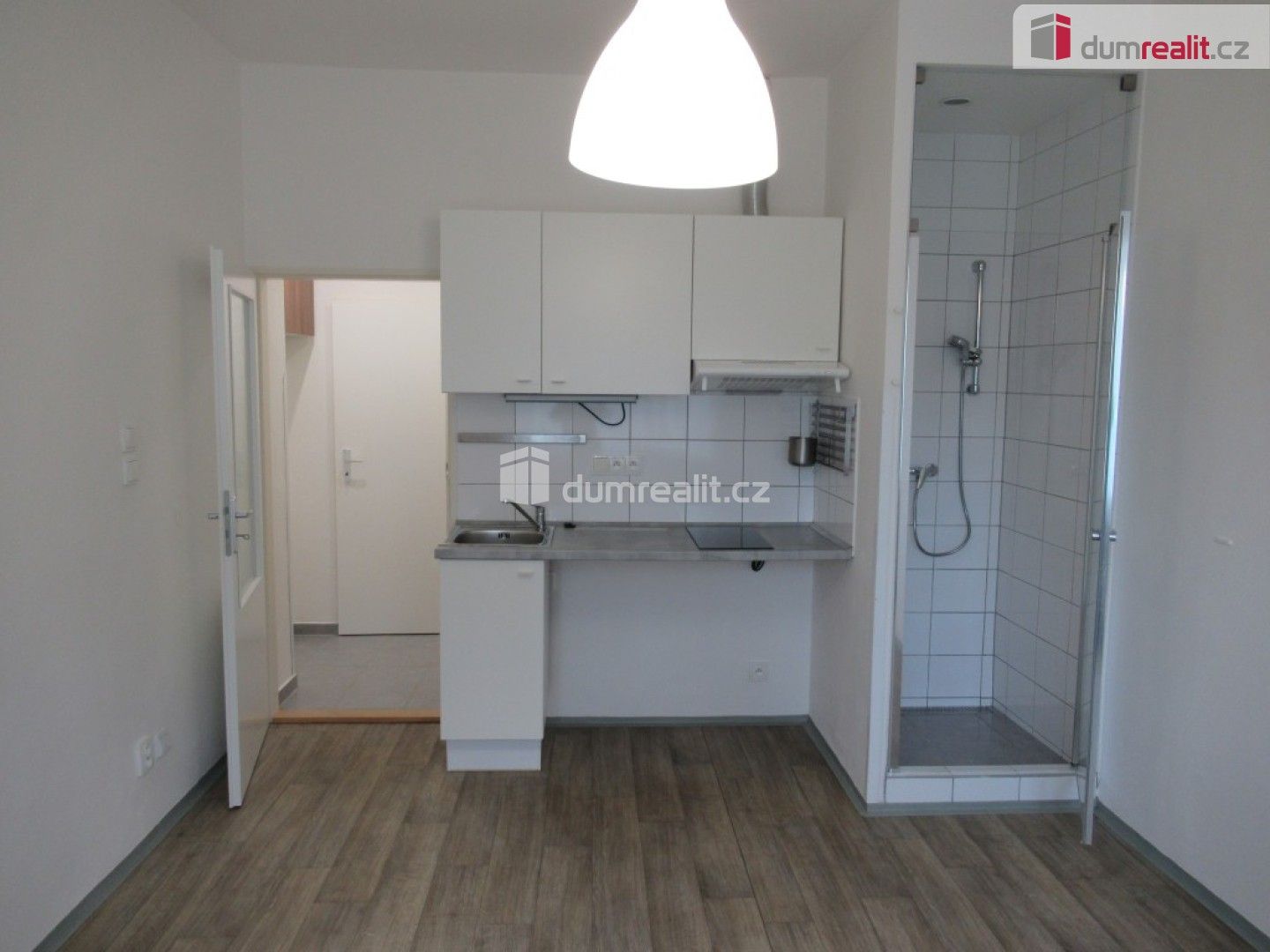 Pronájem byt 1+kk - Týmlova, Praha, 19 m²