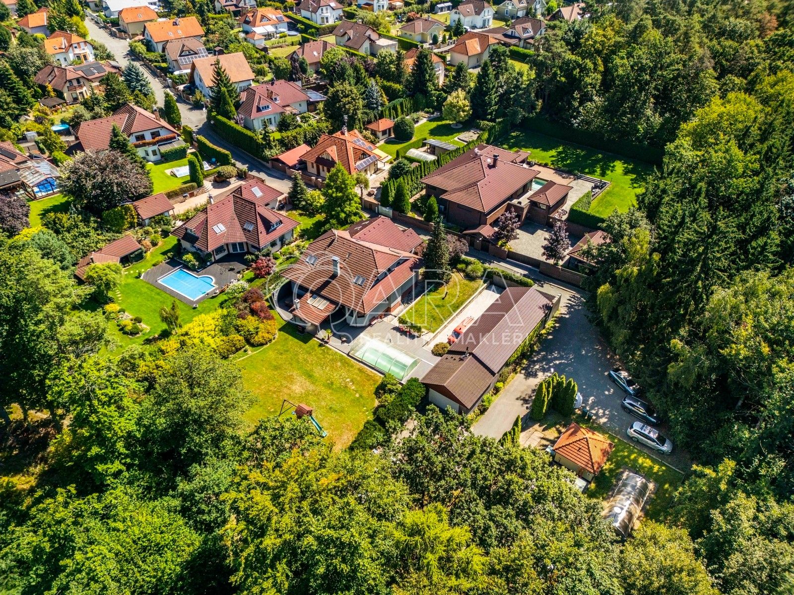 Rodinné domy, K Potoku, Sulice, 387 m²