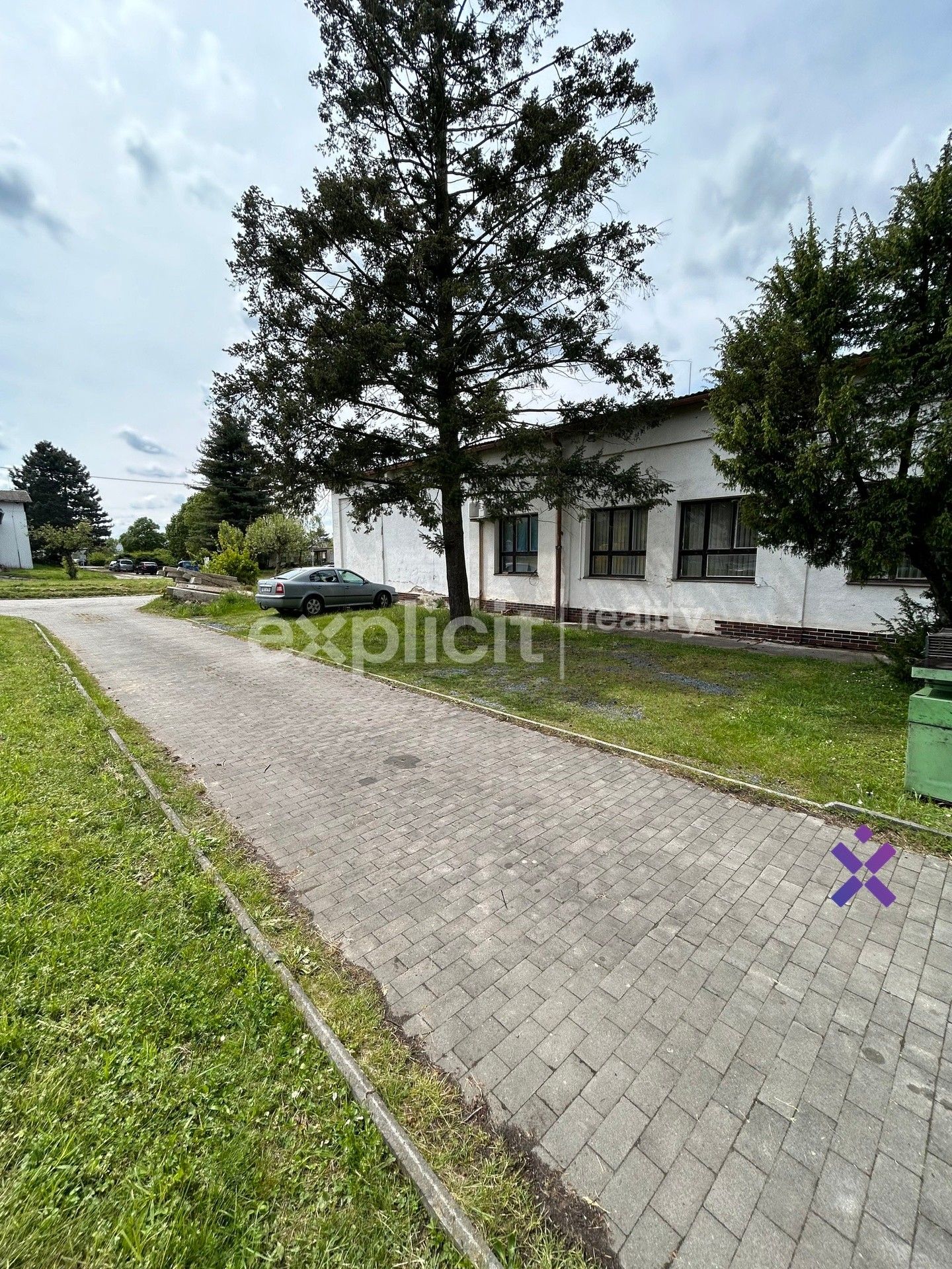 Pronájem komerční - Hutník, Veselí nad Moravou, 430 m²