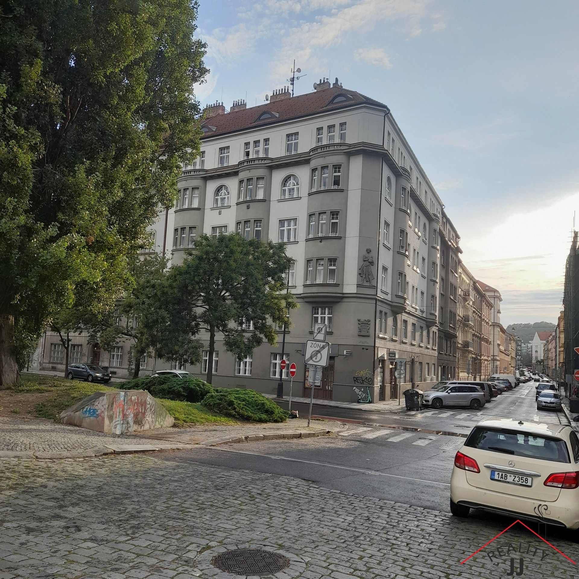 Pronájem sklad - Jindřicha Plachty, Praha, 18 m²