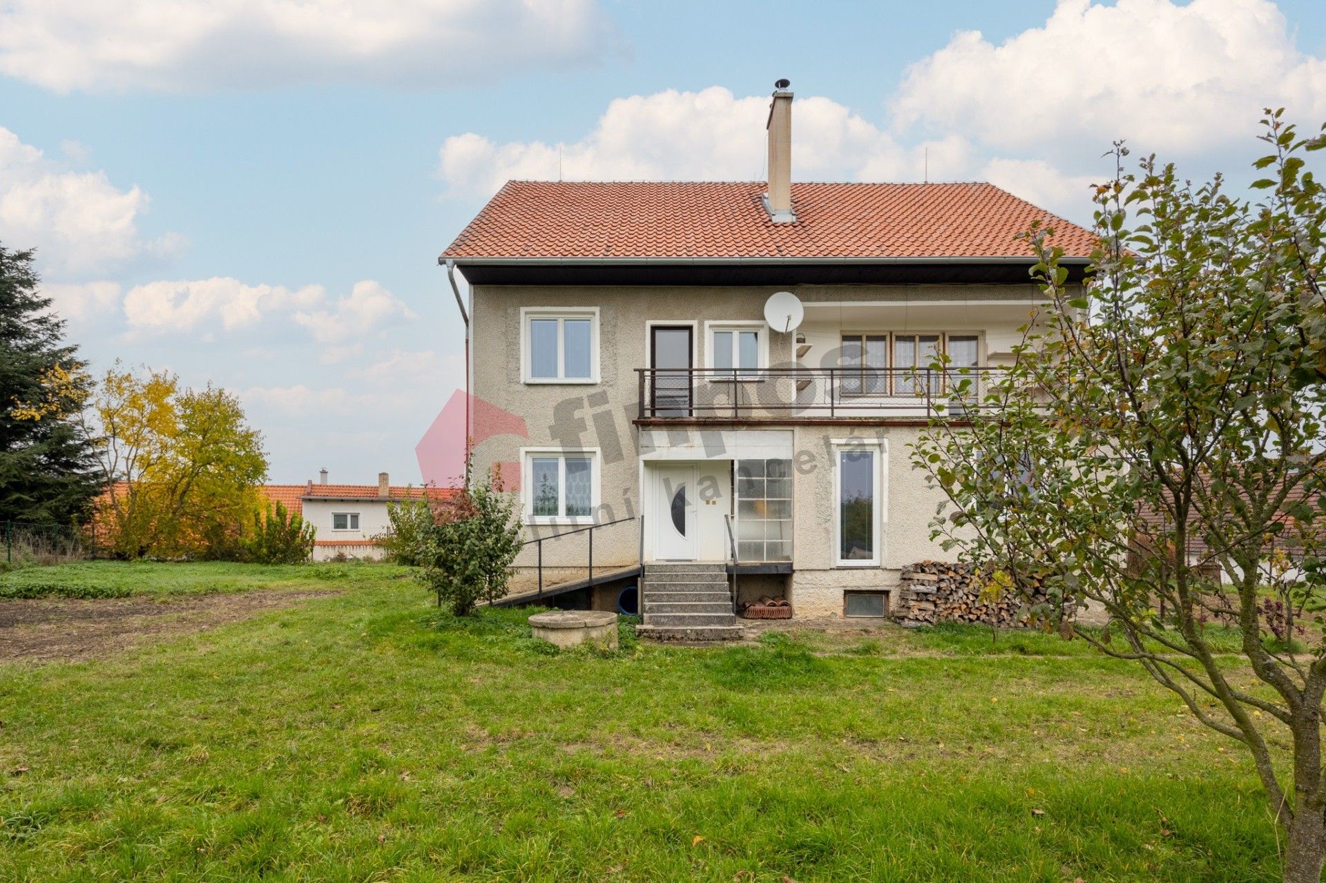 Ostatní, Hradiště, 388 m²