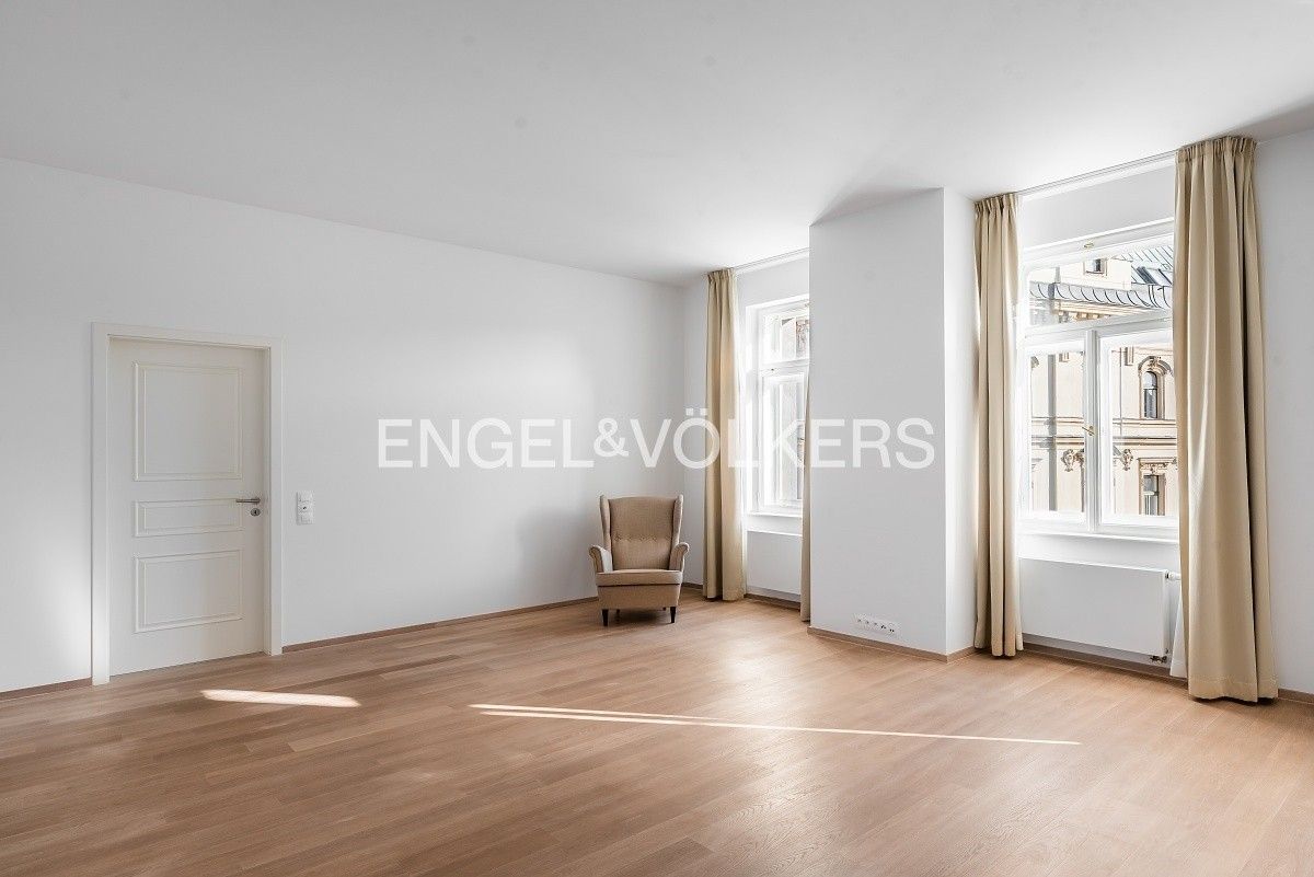 Pronájem byt 3+kk - Jungmannova, Praha, 103 m²