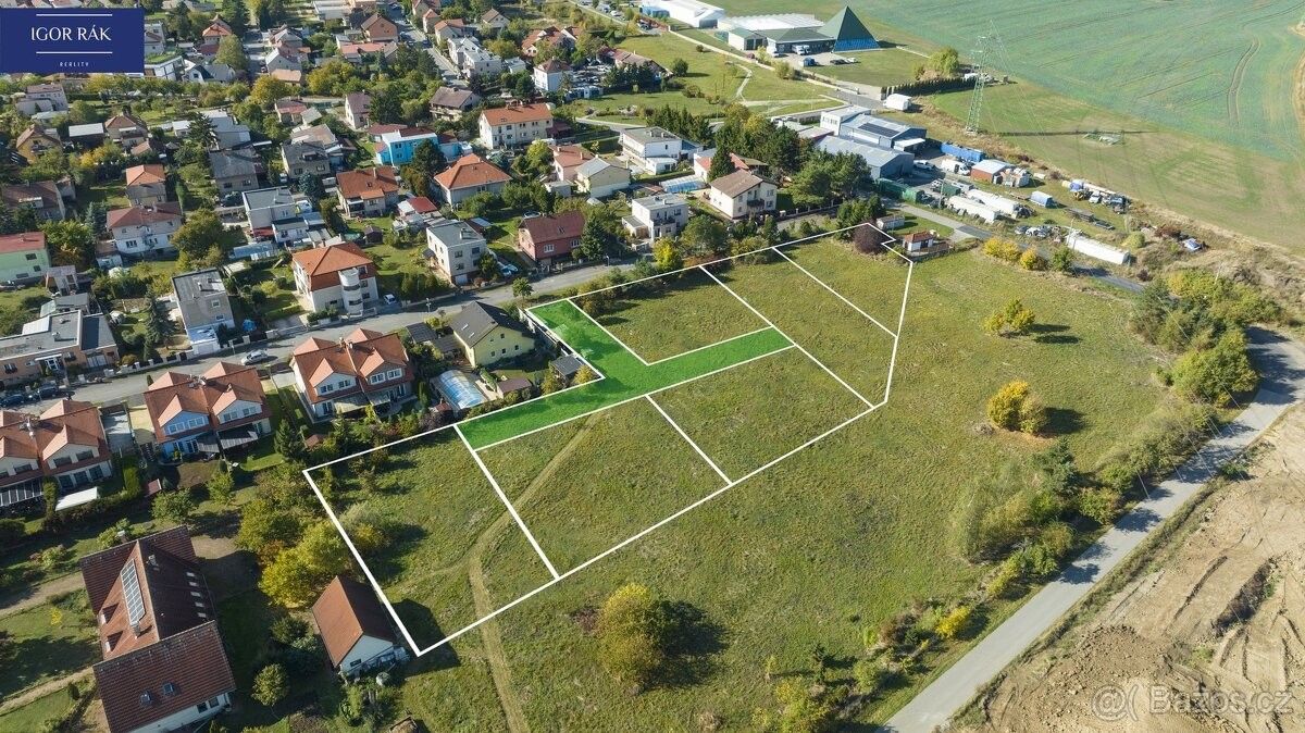 Prodej pozemek - Jinočany, 252 25, 900 m²