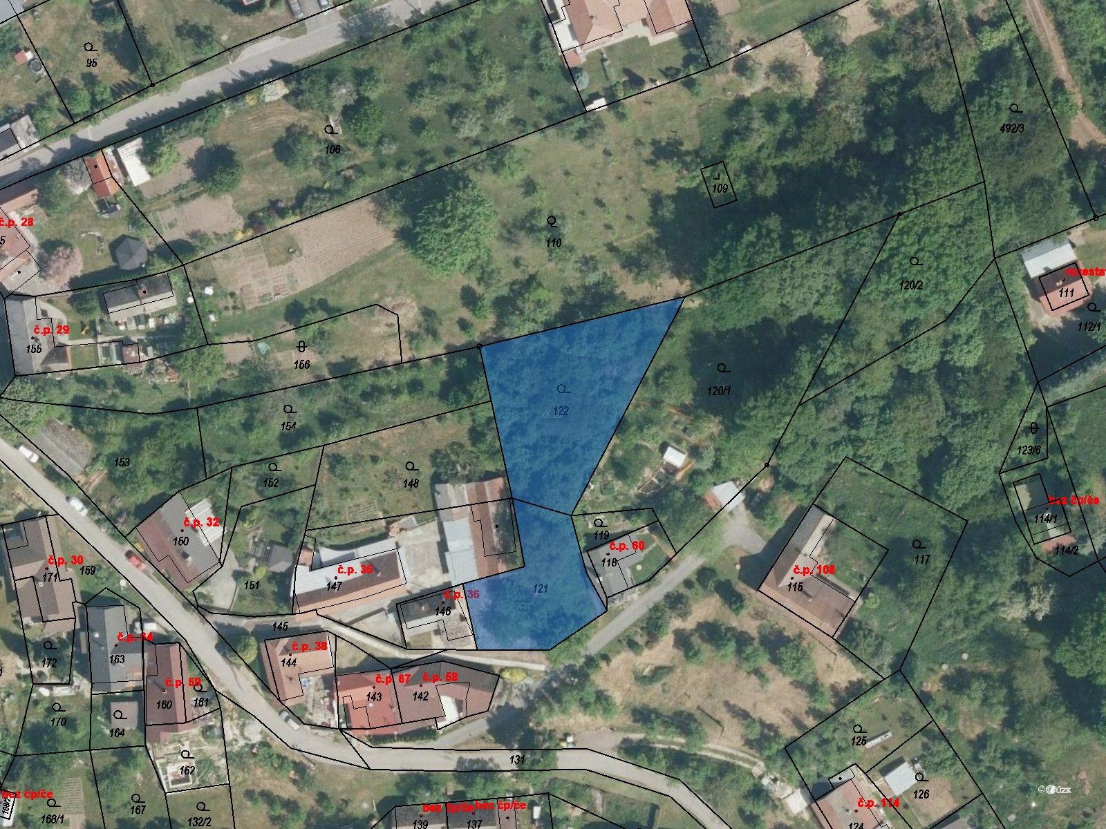 Zahrady, Komárov, 719 m²