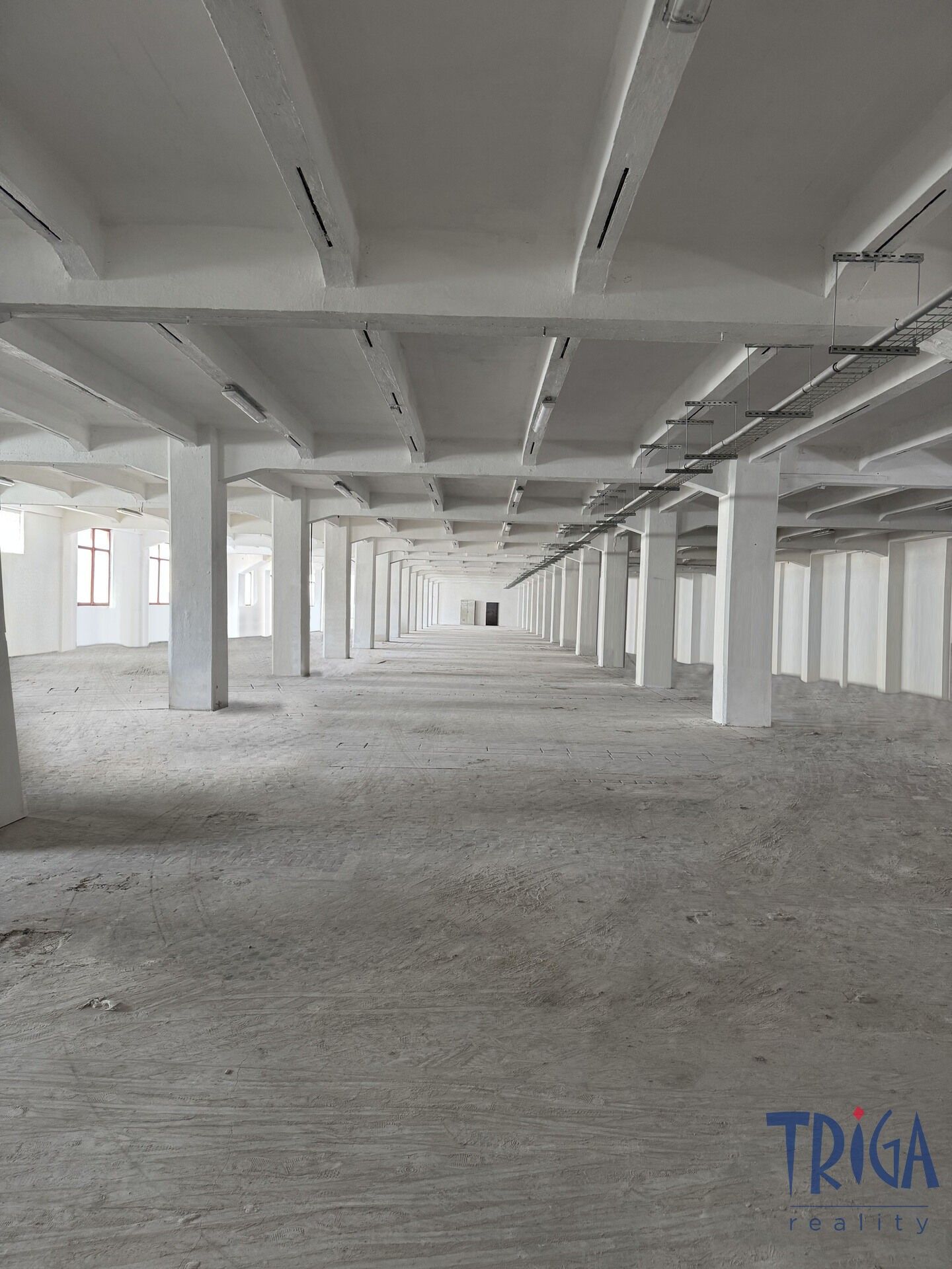 Sklady, Jaroměř, 1 m²