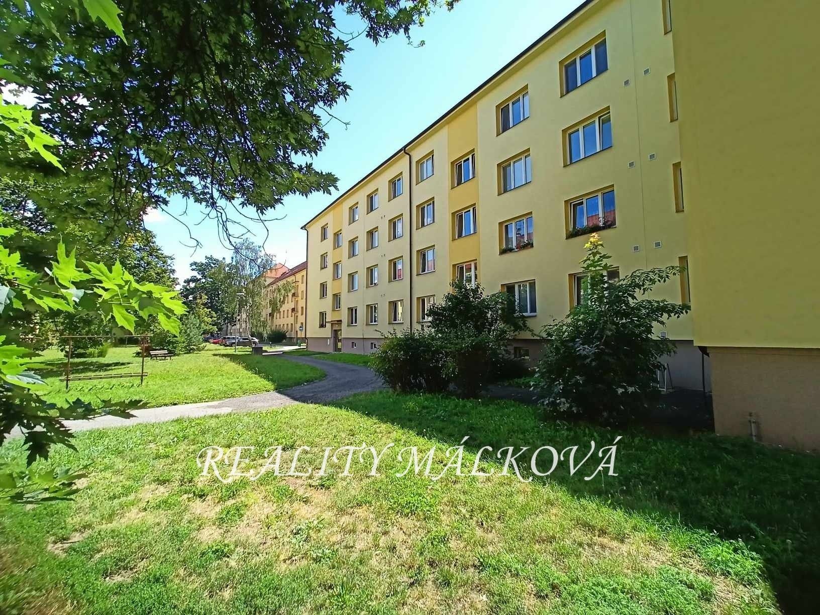 2+1, Benešovo náměstí, Pardubice, 65 m²