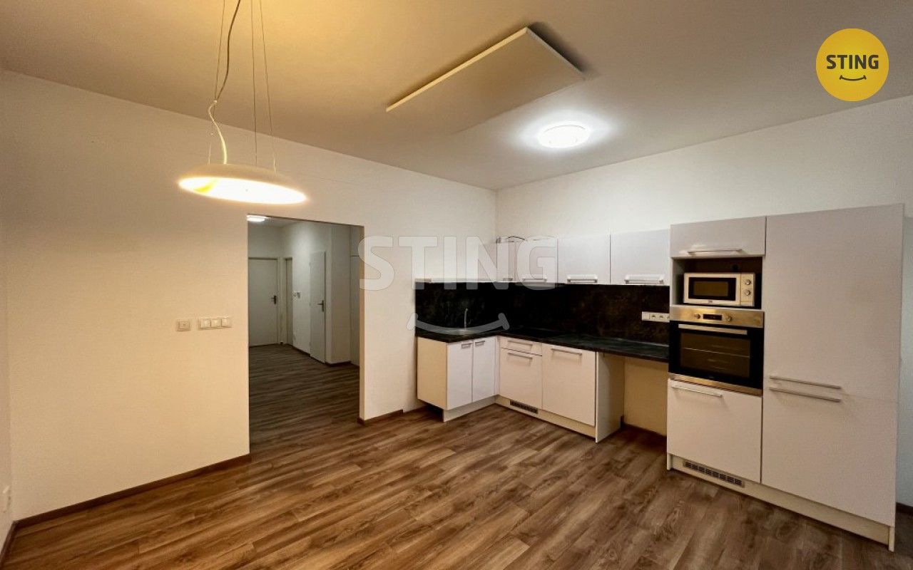 Pronájem byt 3+kk - Tržní, Frýdek-Místek, 104 m²