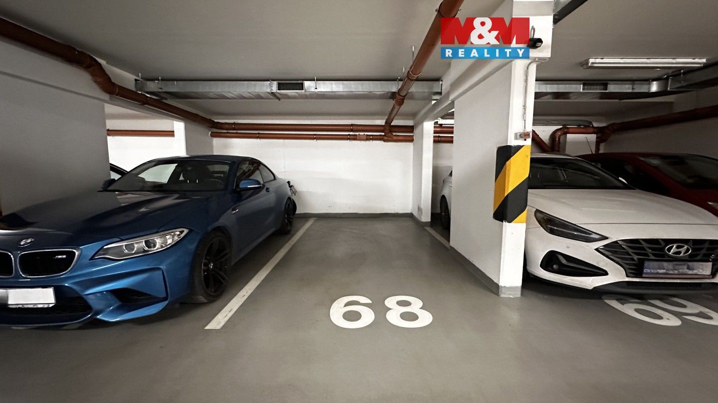 Prodej ostatní - Názovská, Praha, 18 m²