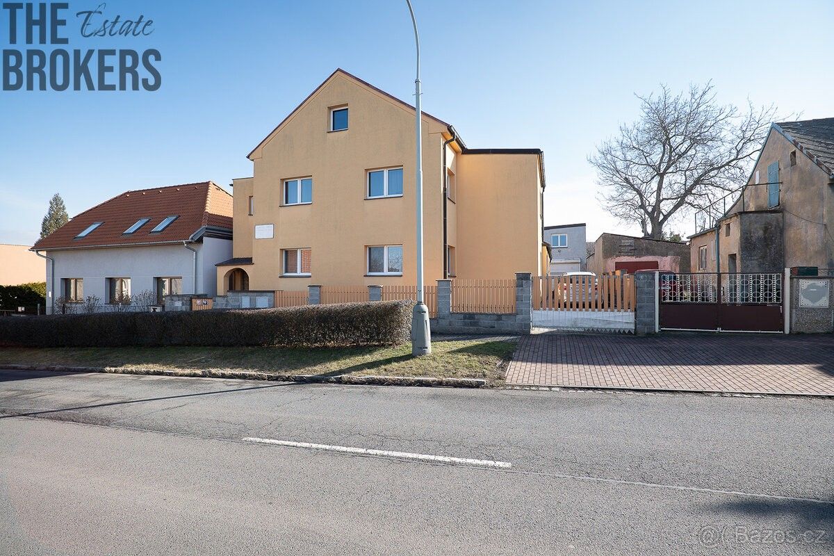 Restaurace, Praha, 196 00