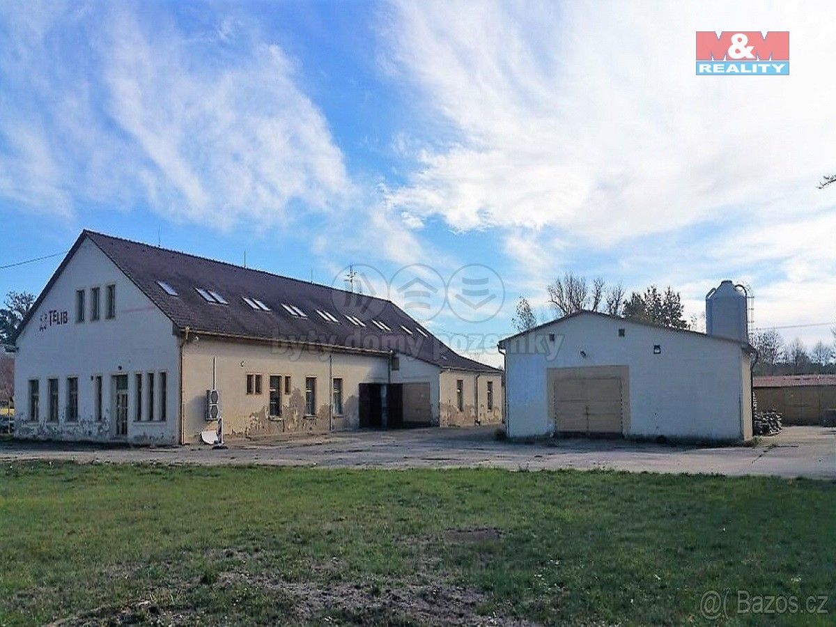 Pronájem sklad - Pražská, Terezín, 9 209 m²
