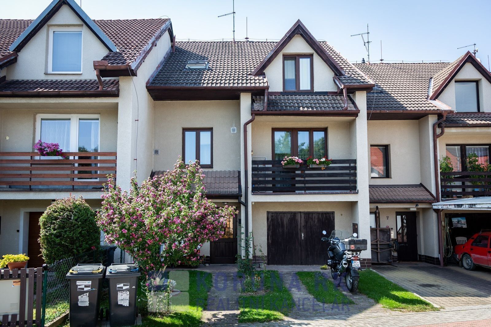 Rodinné domy, Olšová, Dobrá Voda u Českých Budějovic, 196 m²