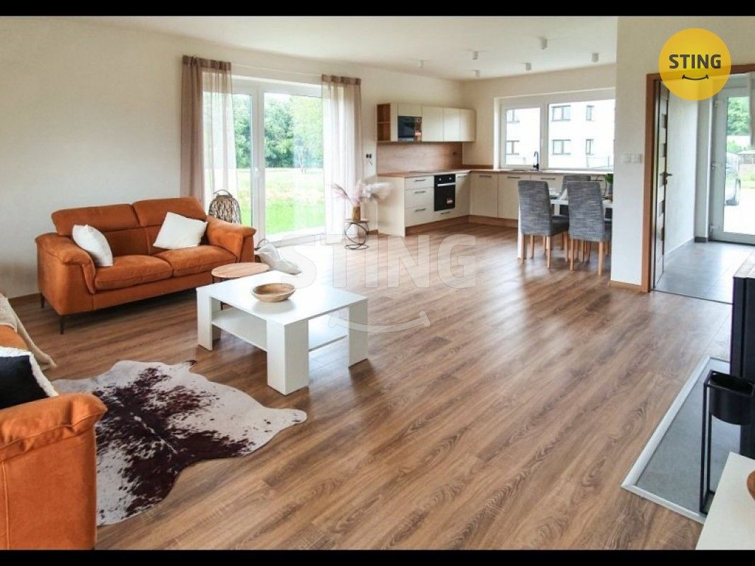 Rodinné domy, Dolní Domaslavice, 130 m²