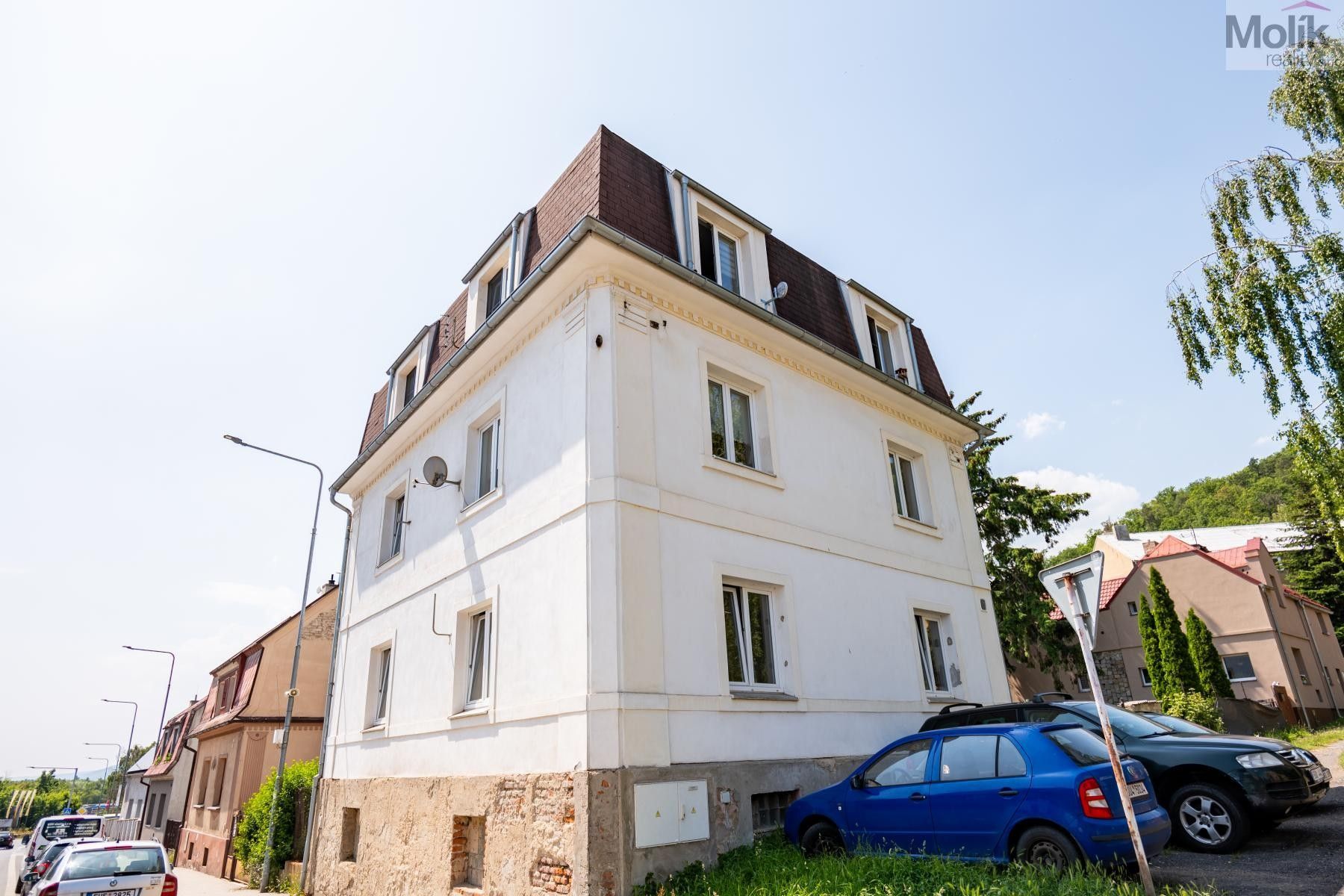 Rodinné domy, Horská, Litvínov, 300 m²