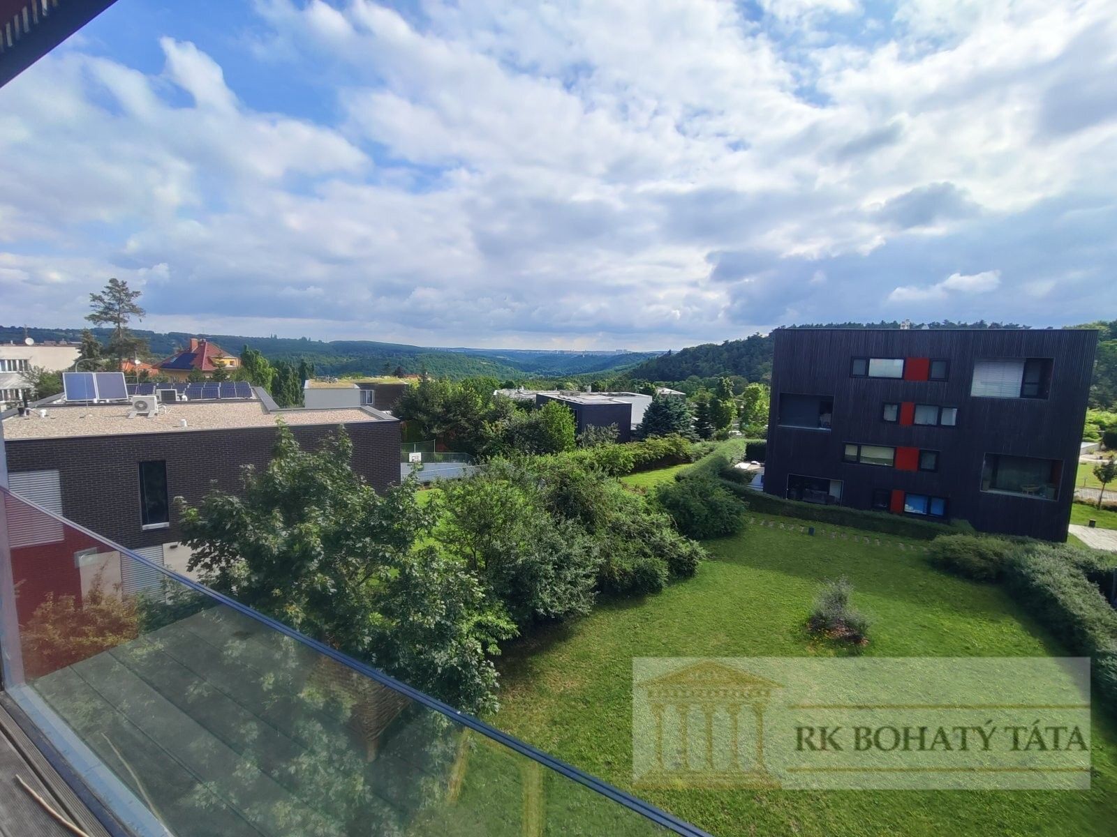 3+kk, Nobelova, Praha, 95 m²