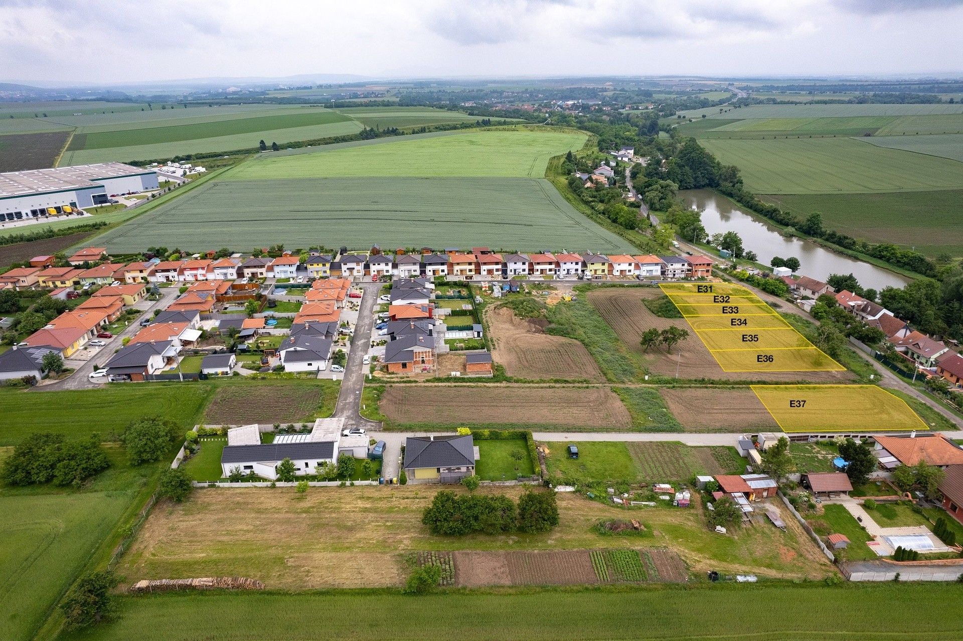 Prodej pozemek pro bydlení - Syrovice