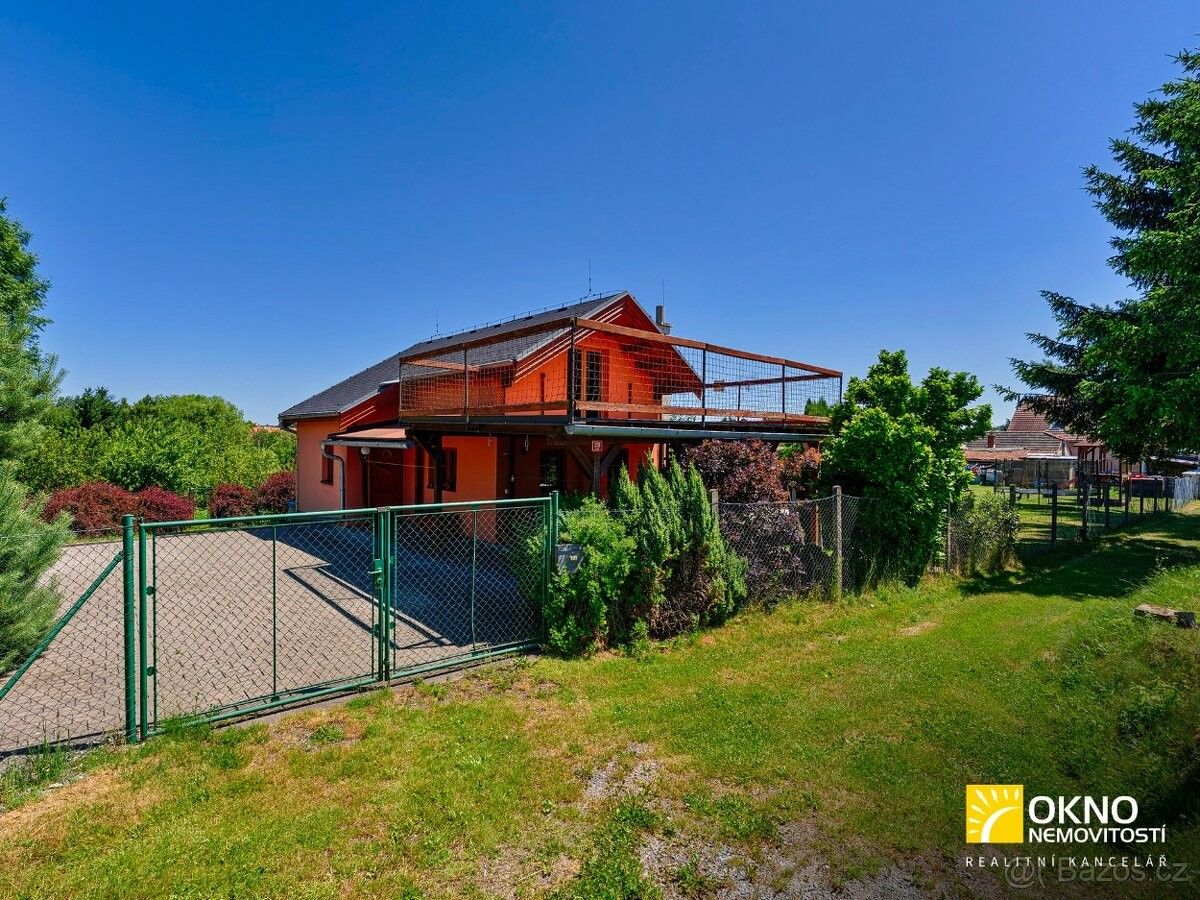 Rodinné domy, Bobrová, 592 55