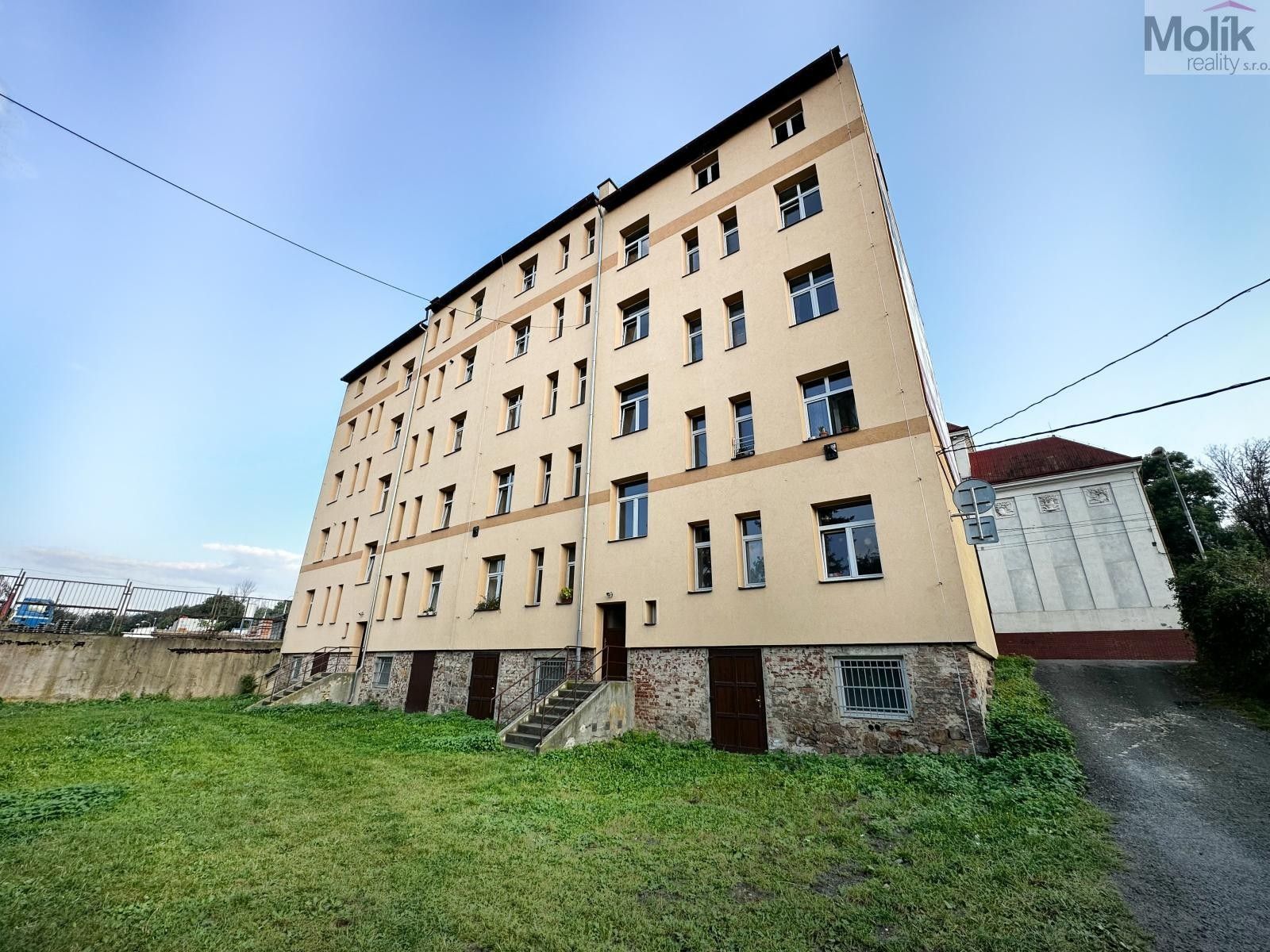 1+1, Jateční, Teplice, 52 m²