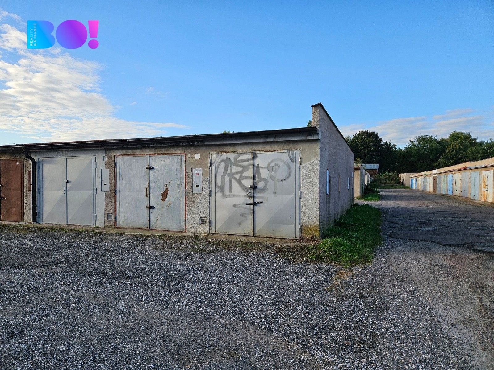 Garáže, Chrudim, 19 m²