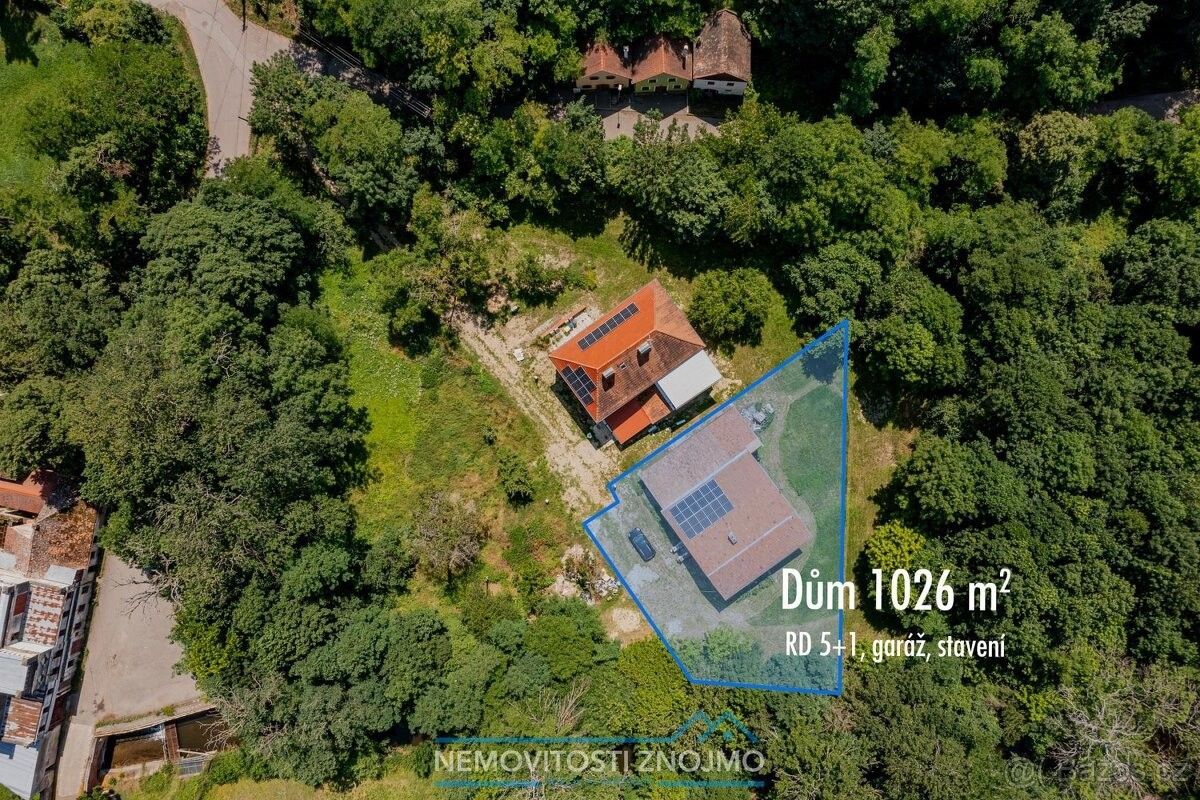 Rodinné domy, Hrádek, 671 28