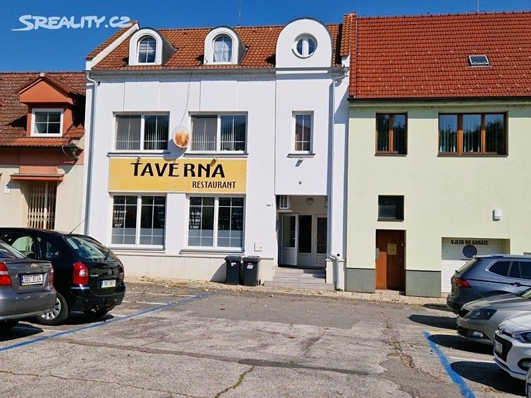 Pronájem obchodní prostory - Břeclav, 690 02, 112 m²